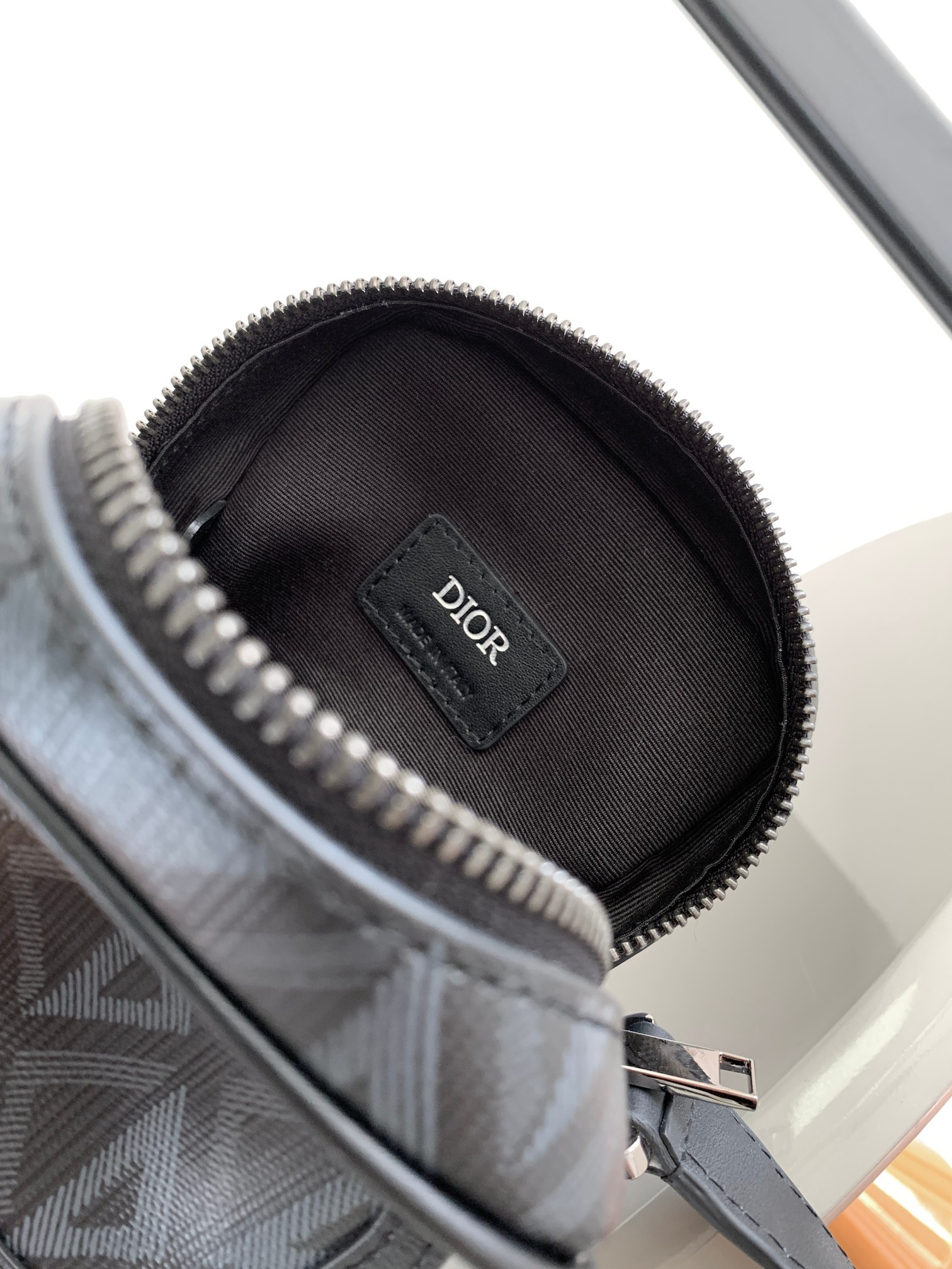 D10r Hit The Road Bag