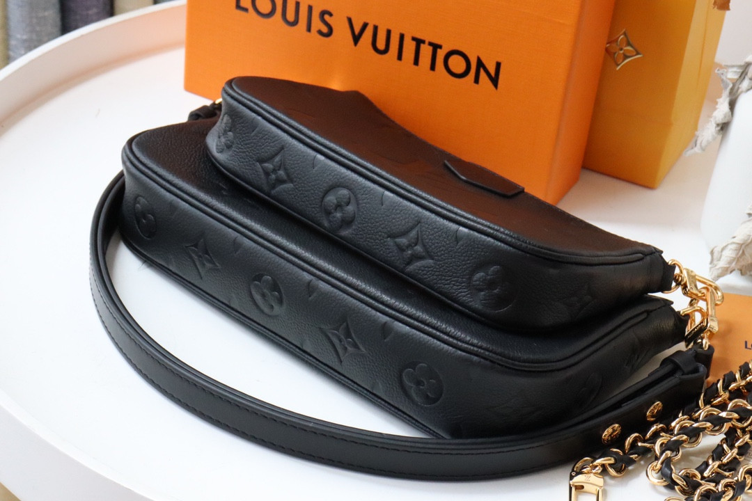L0vis Vvtt0n Multi Pochette Accessories Bag
