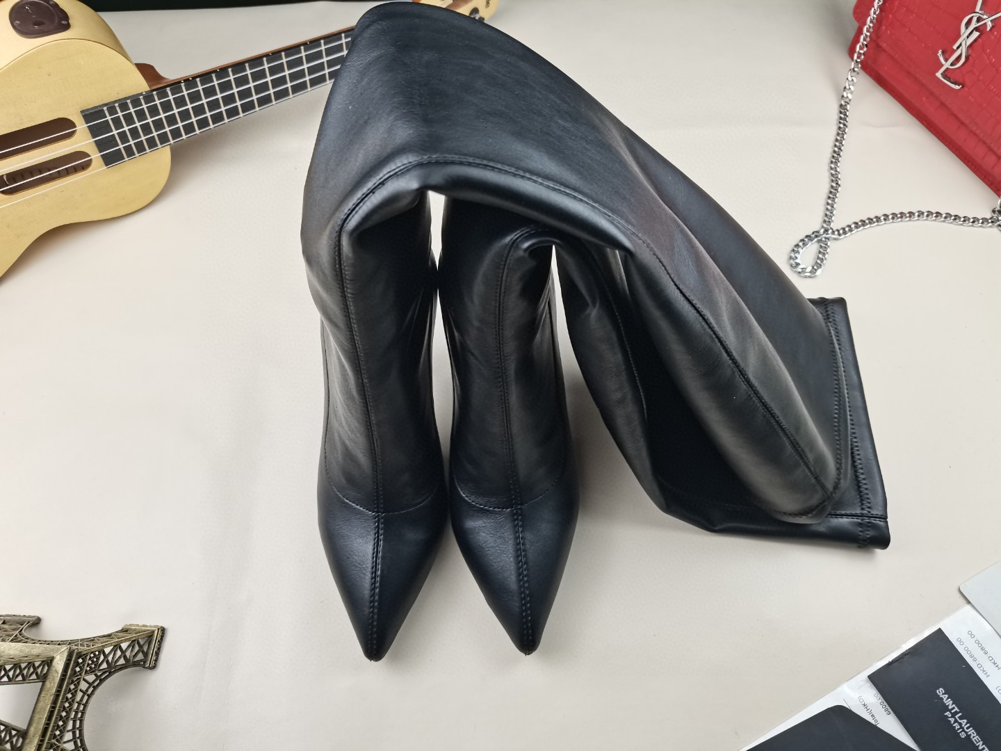 Y51 classic letter metal heel 22-inch boots, elastic boots Heel height: 10.5CM Size: 35-42 (41.42 custom-made, no return or exchange)