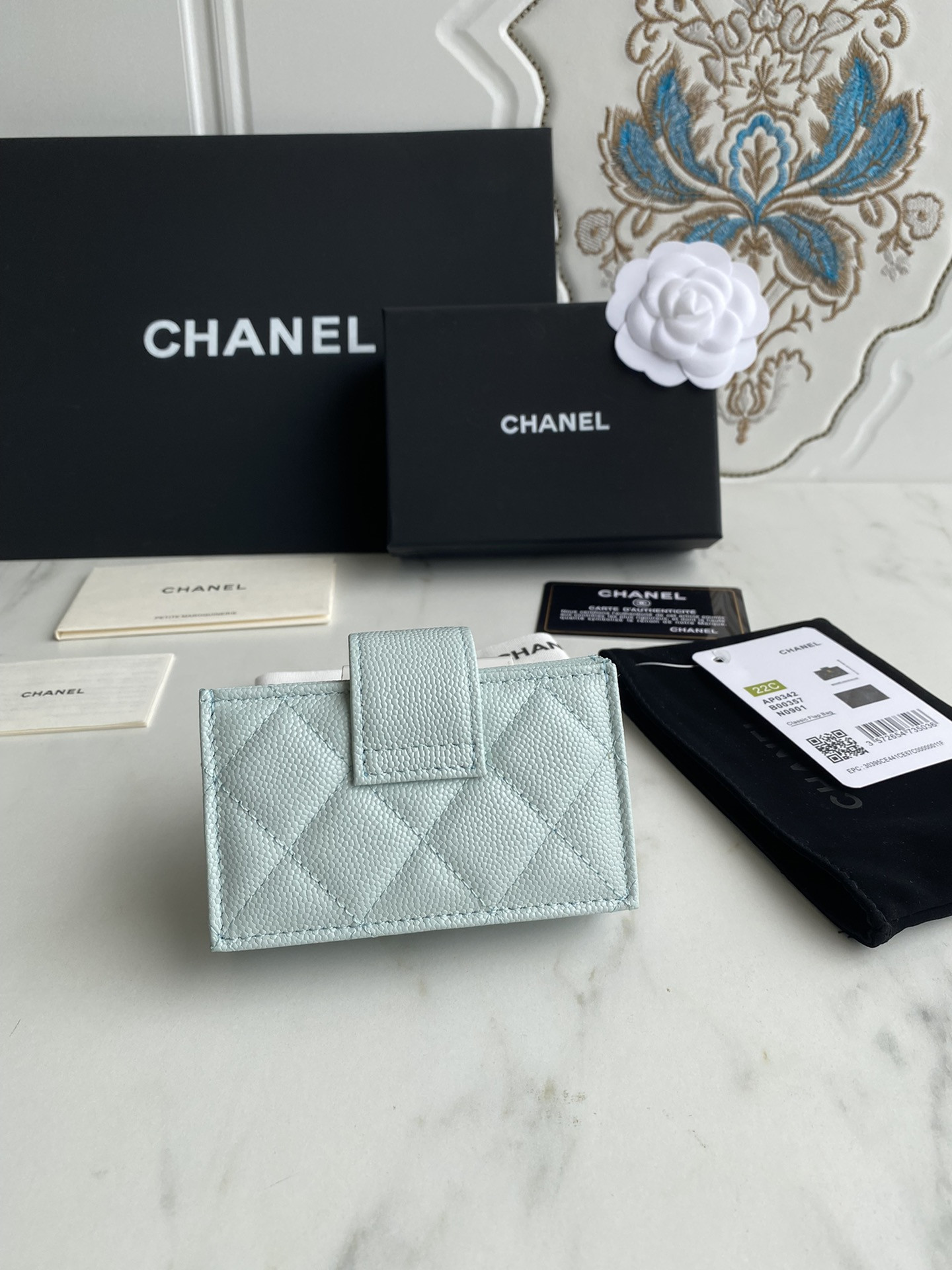 Chanle Flap Wallet