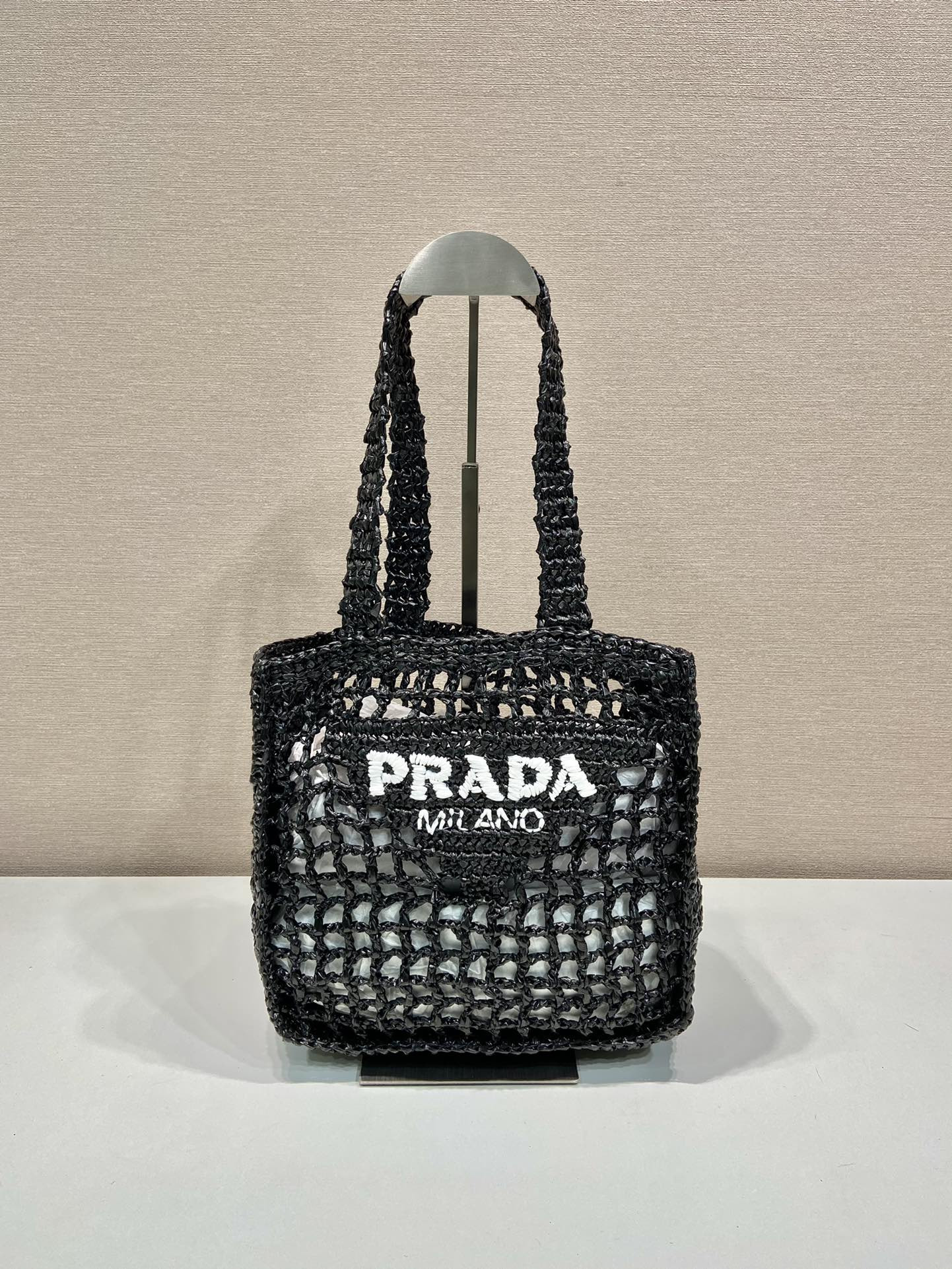 Pra*a Crochet Tote Bag