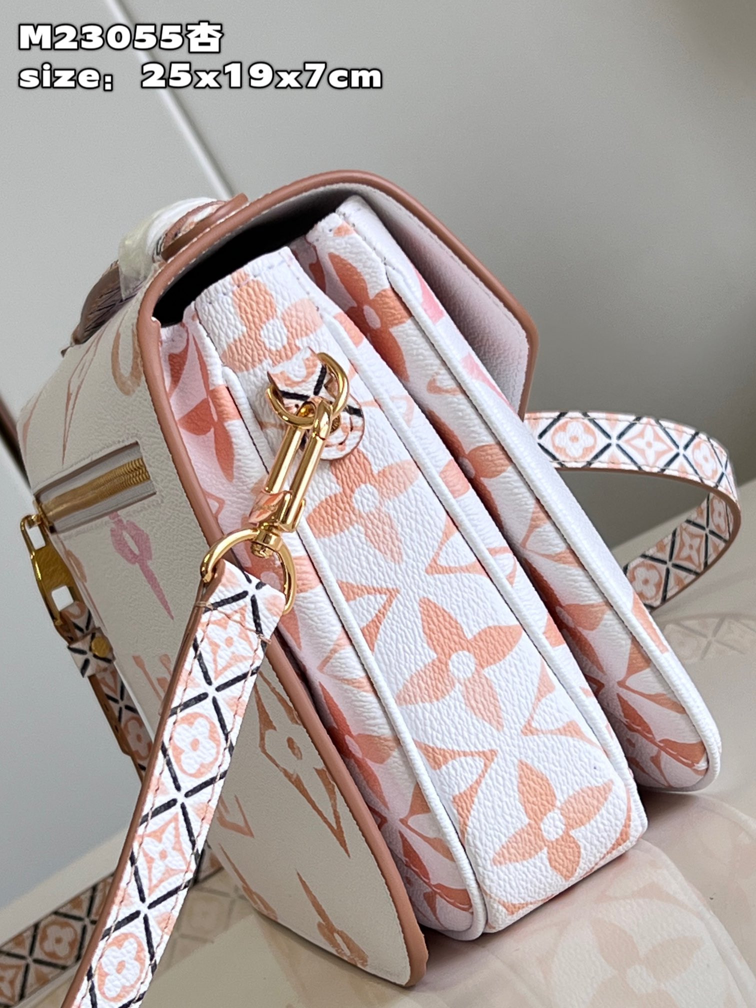 L0vis Vvtt0n Pochette Metis Bag