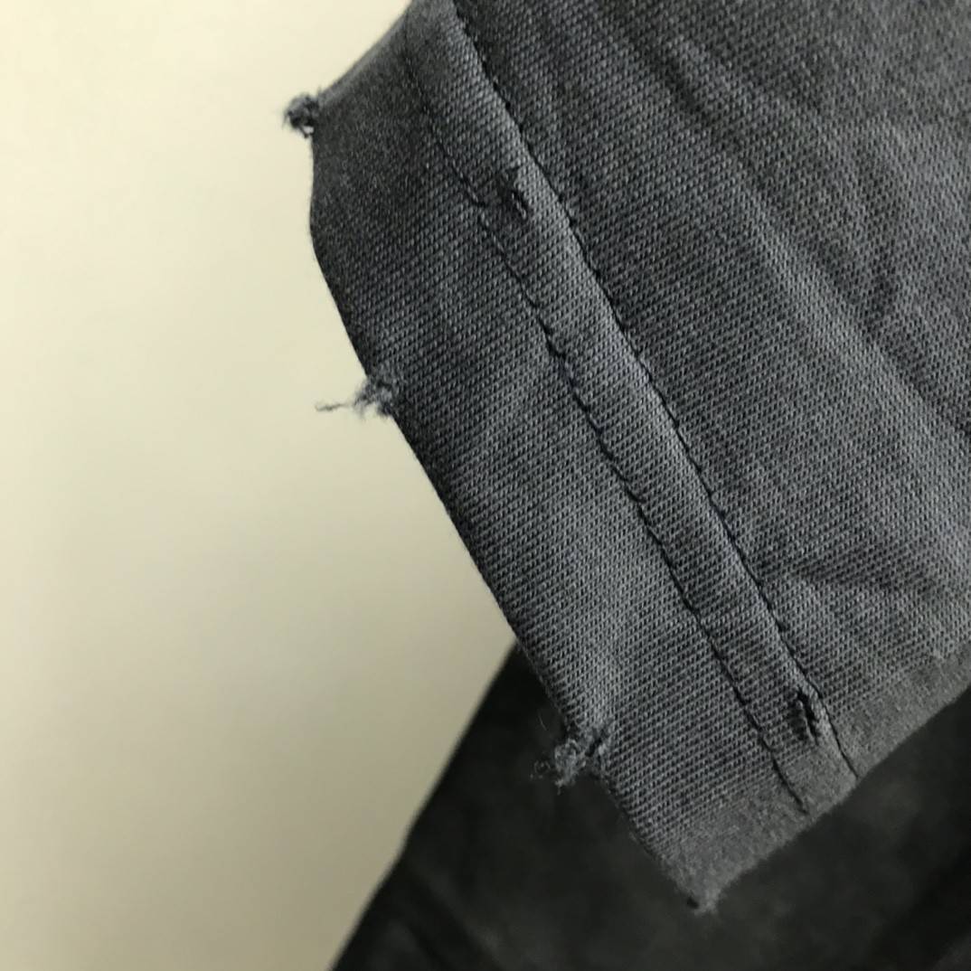 Ba1en*iaga BB Industrial Cement Painted T-Shirt