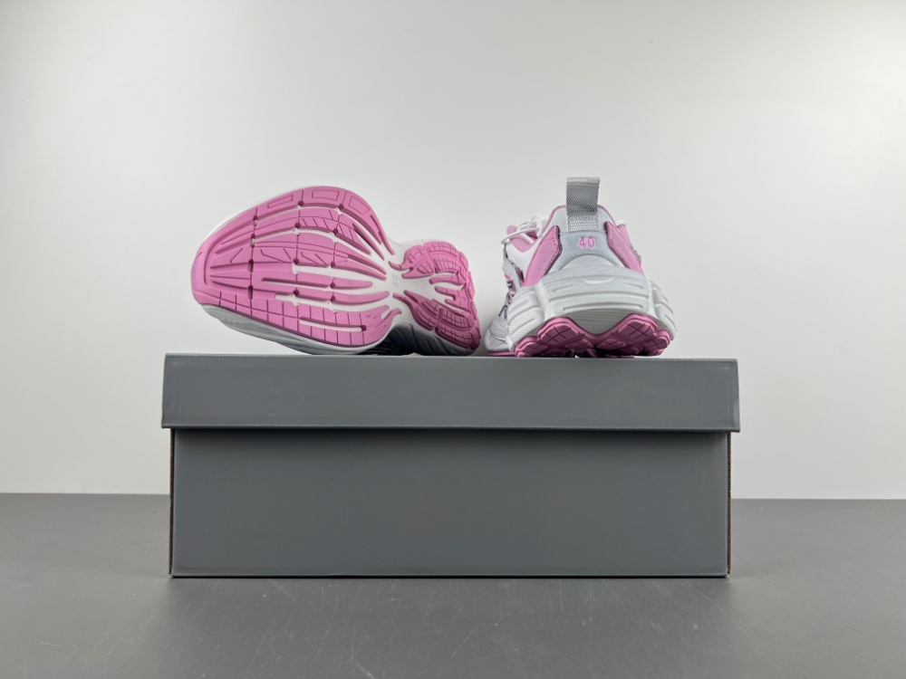 Ba1en*iaga Runner Sneaker 825418 WDWTS 5191