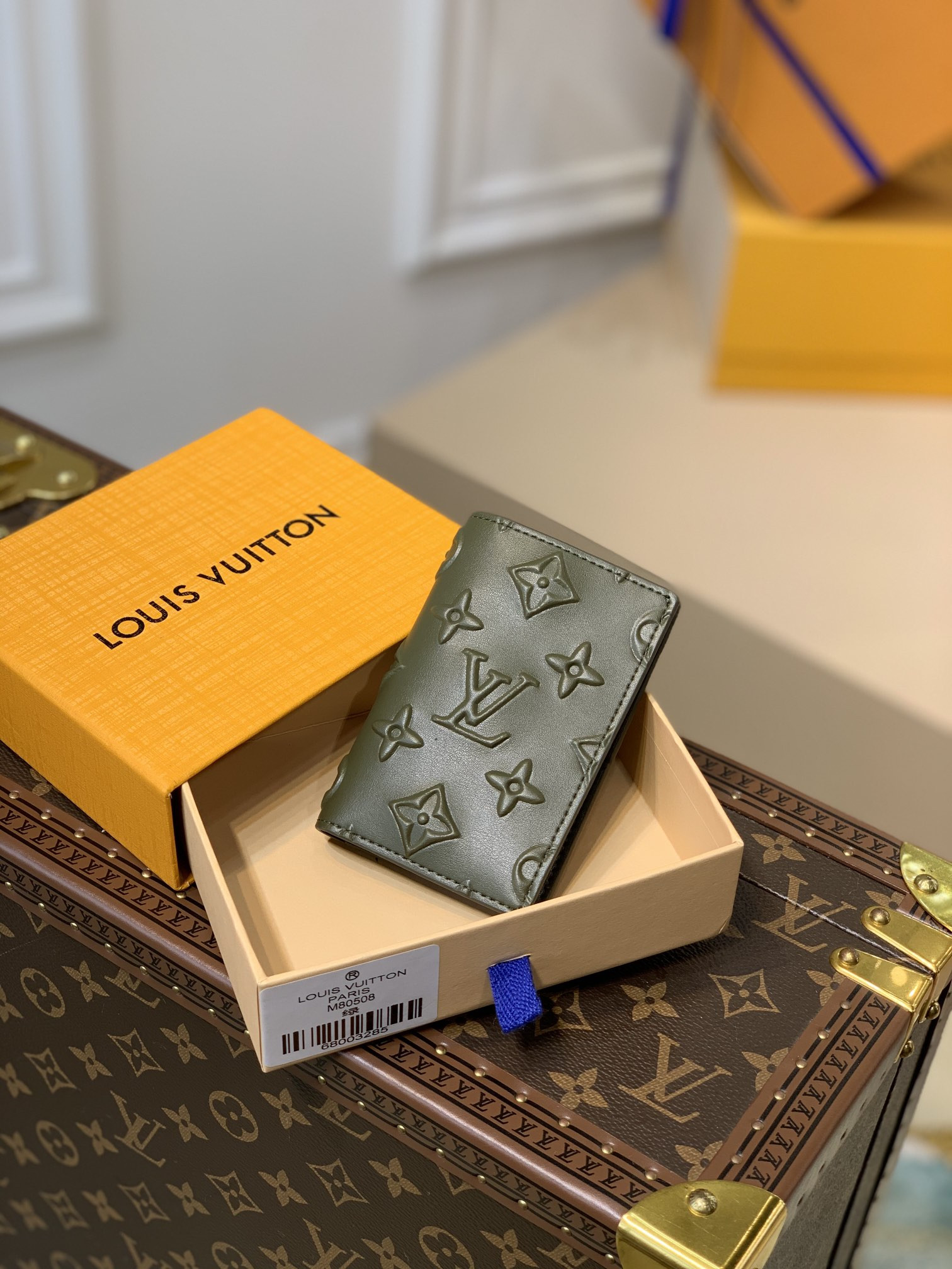 L0vis Vvtt0n Slender Bag