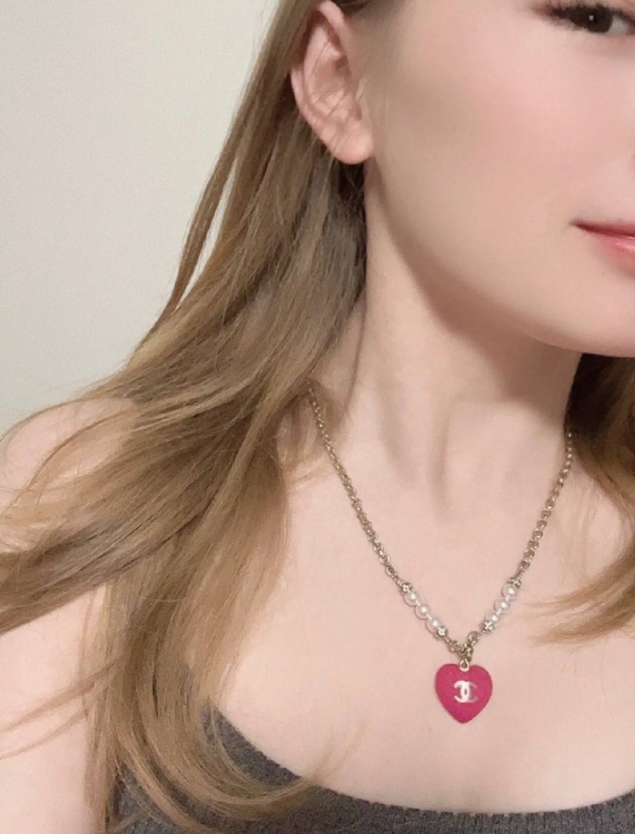 Ch**el small double-sided heart necklace