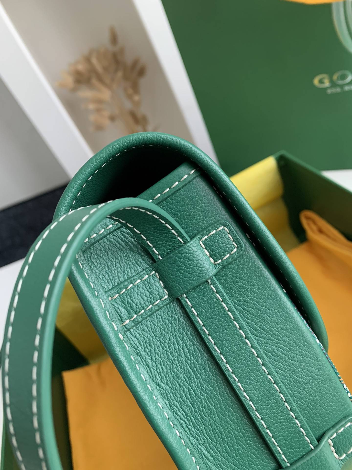 G09ard BeL*Védère bag Top Quality  Size:21.5*16*6cm