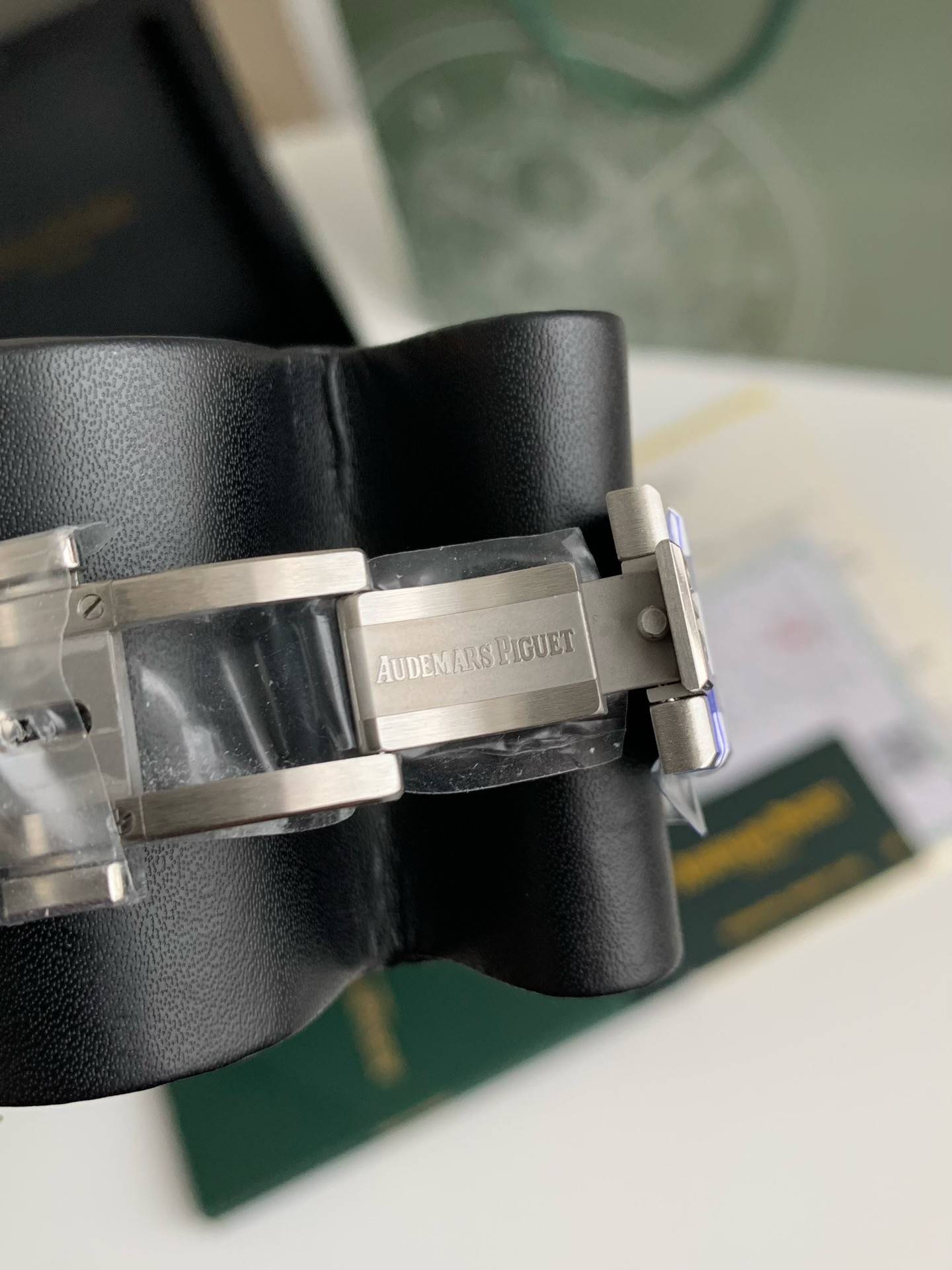 Audemars P1g*et Royal Oak Series Men