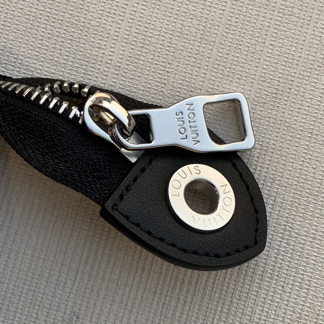 L0vis Vvtt0n Pochette Voyage Bag