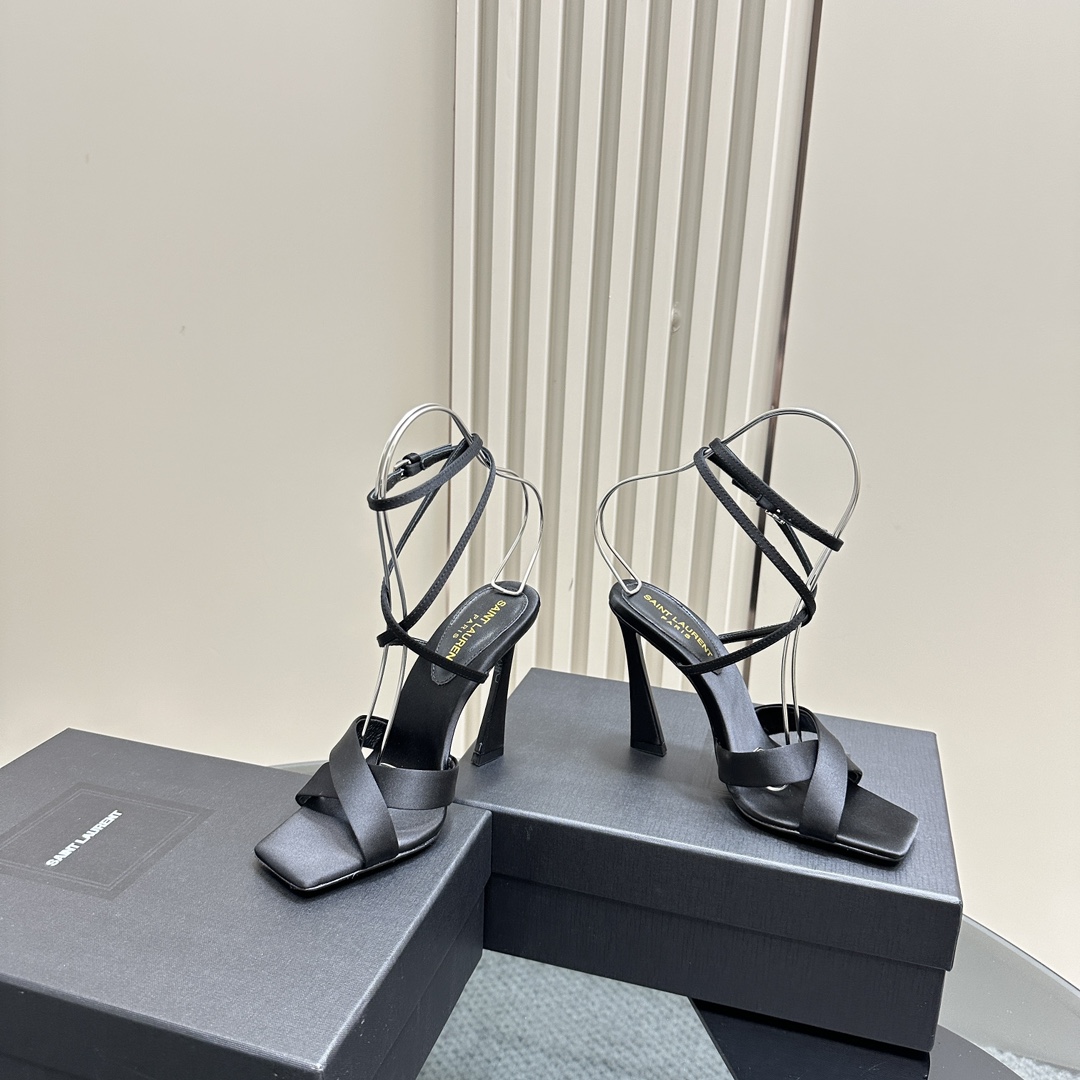 Y51 SS2024 Summer New Product Metal Head Elegant High Heels Heel height: 10.5cm Size: 35-42 (40, 41, 42 custom)