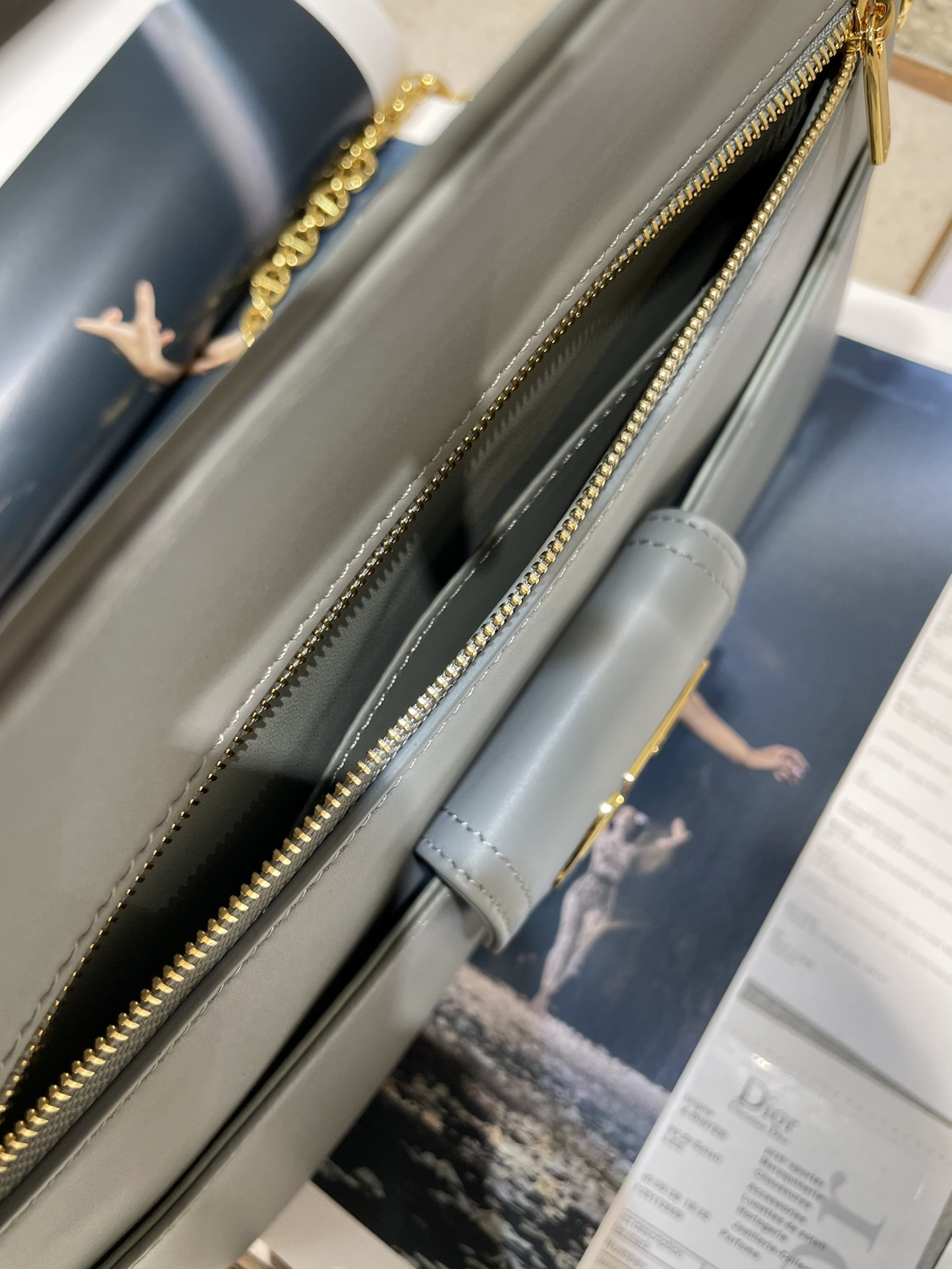 D10r Mini Travel Vanity