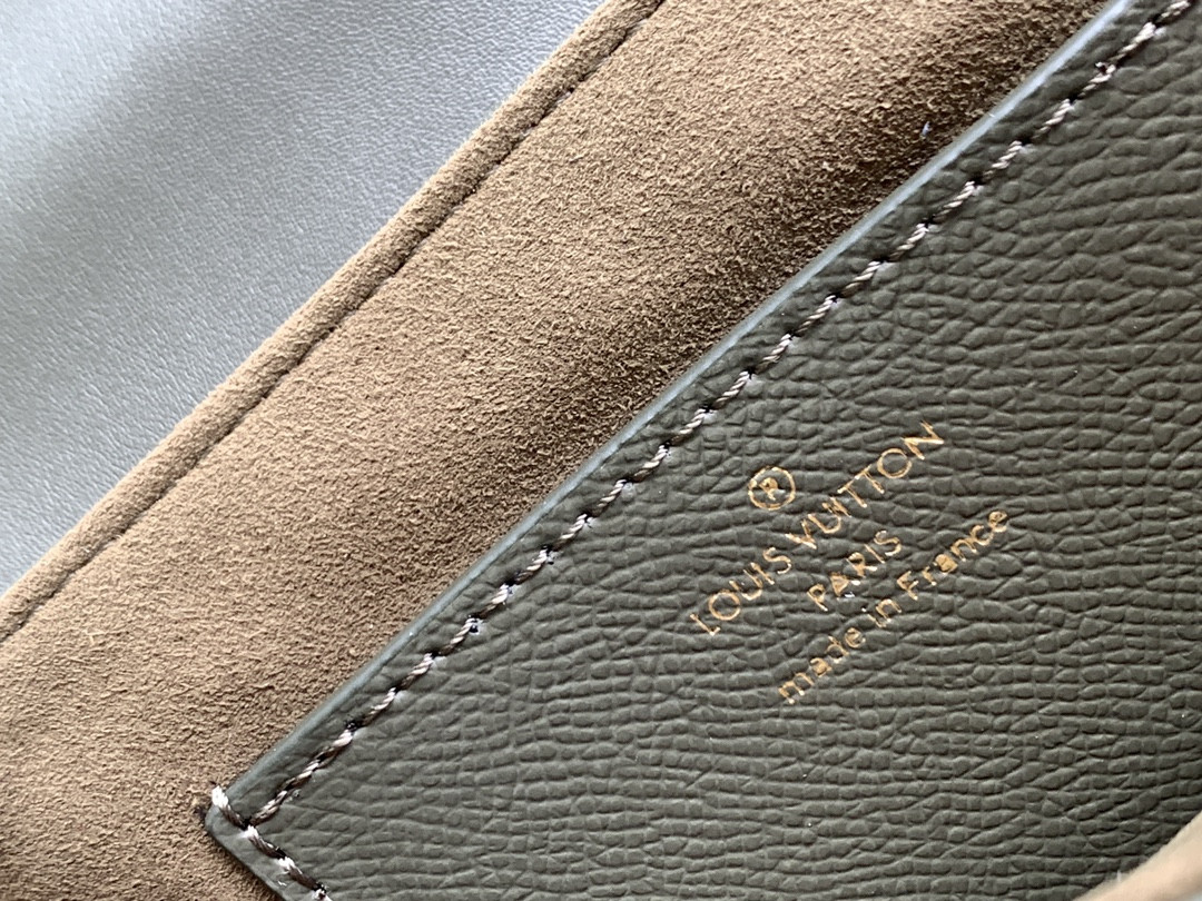 L0vis Vvtt0n New Wave Multi Pochette Accessoires Bag