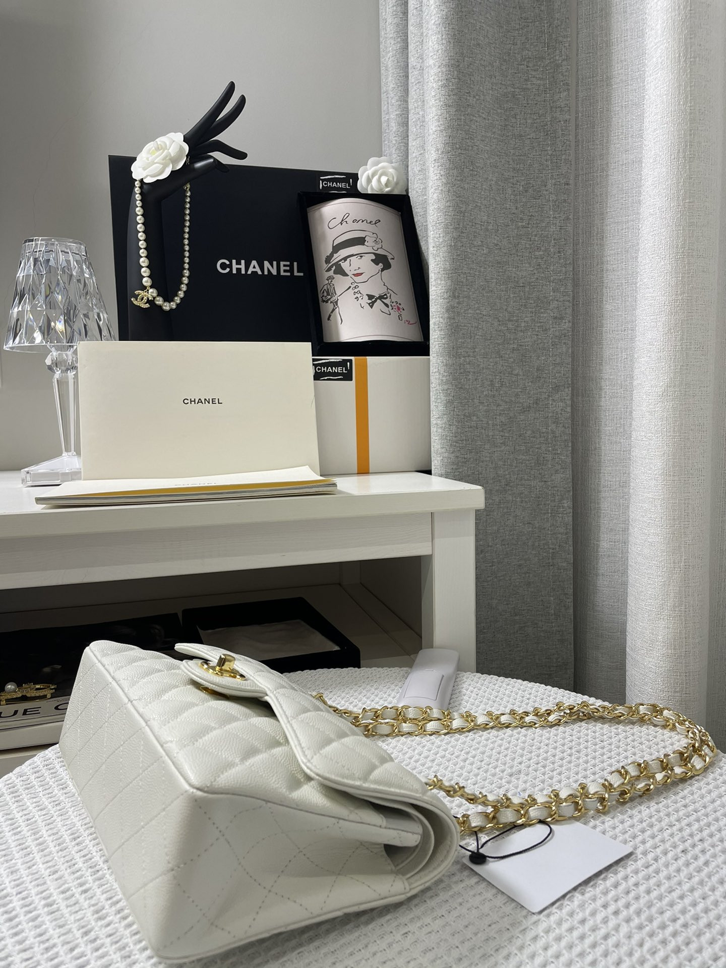 Chanle Small Classic Handbag Gold Hardware