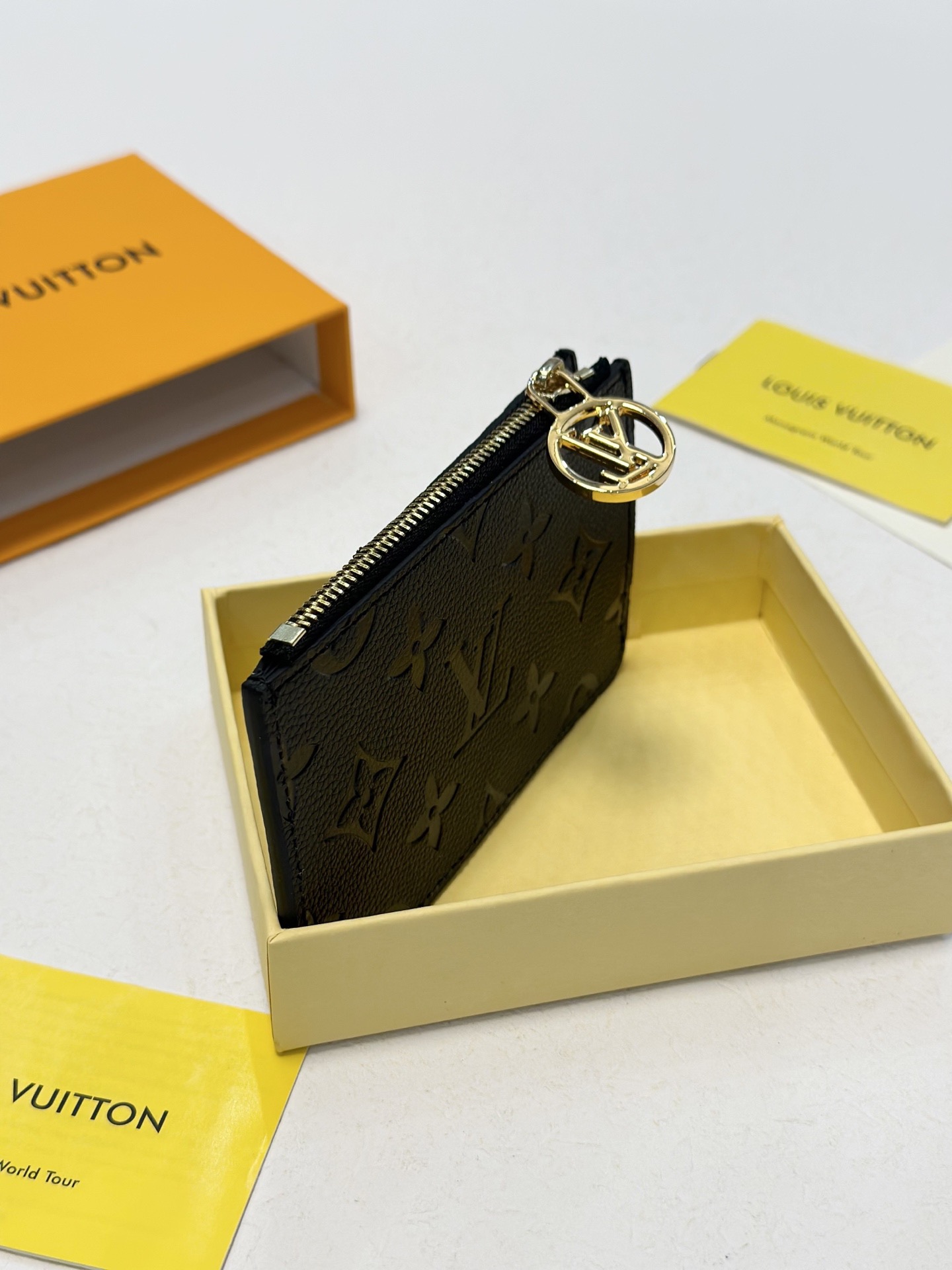 L*V RECTO VERSO MONOGRAM 13 x 9.5 x 2.5 cm