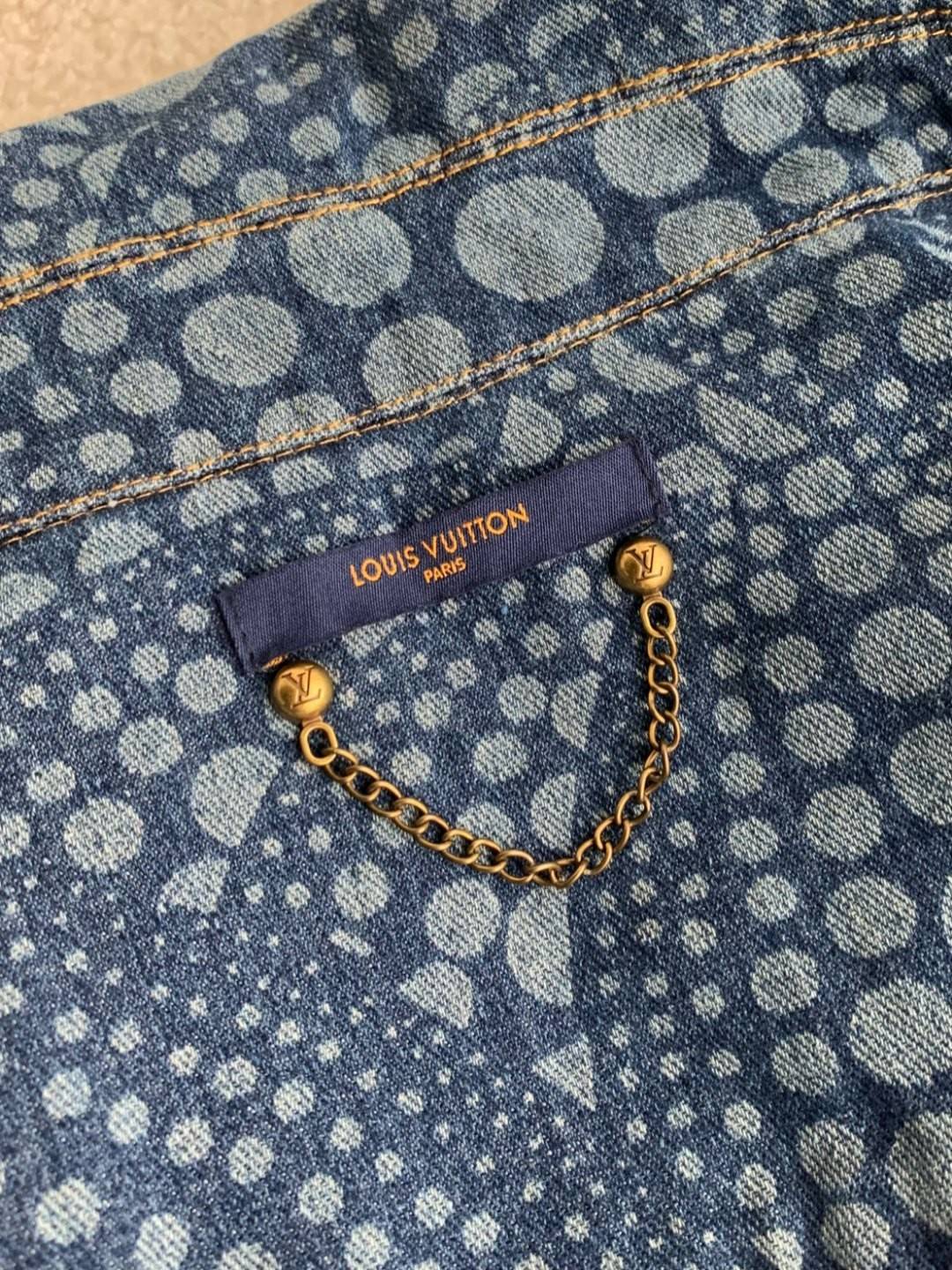 L0vis Vvtt0n Classic Logo printed all over patchwork denim jacket