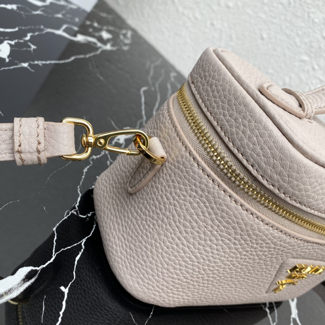 Pra*a Leather Mini-bag Bag