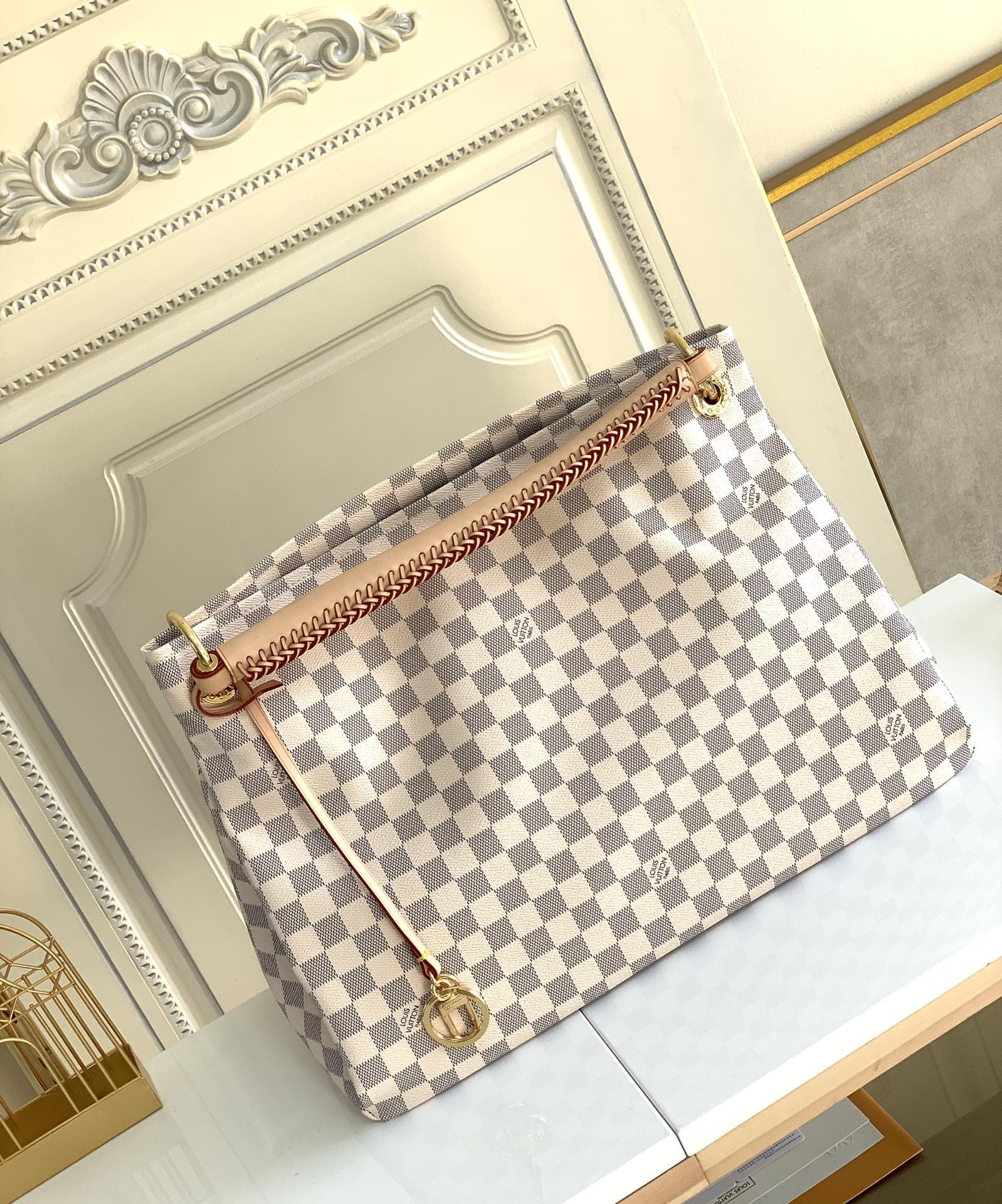 L0vis Vvtt0n Artsy Bag