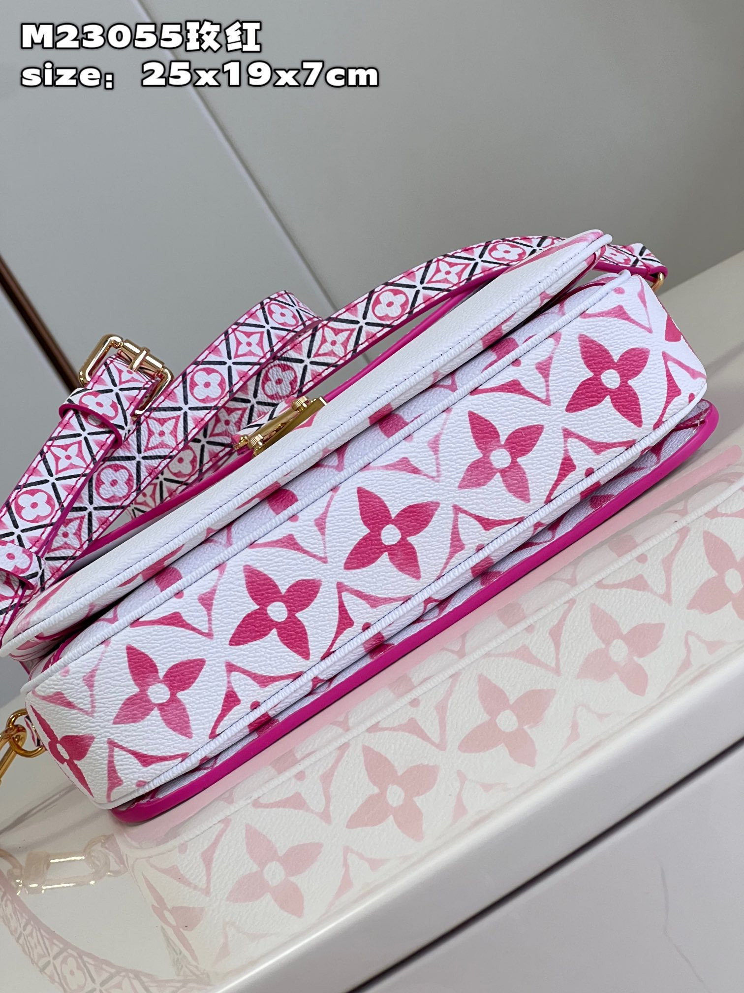 L0vis Vvtt0n Pochette Metis Bag