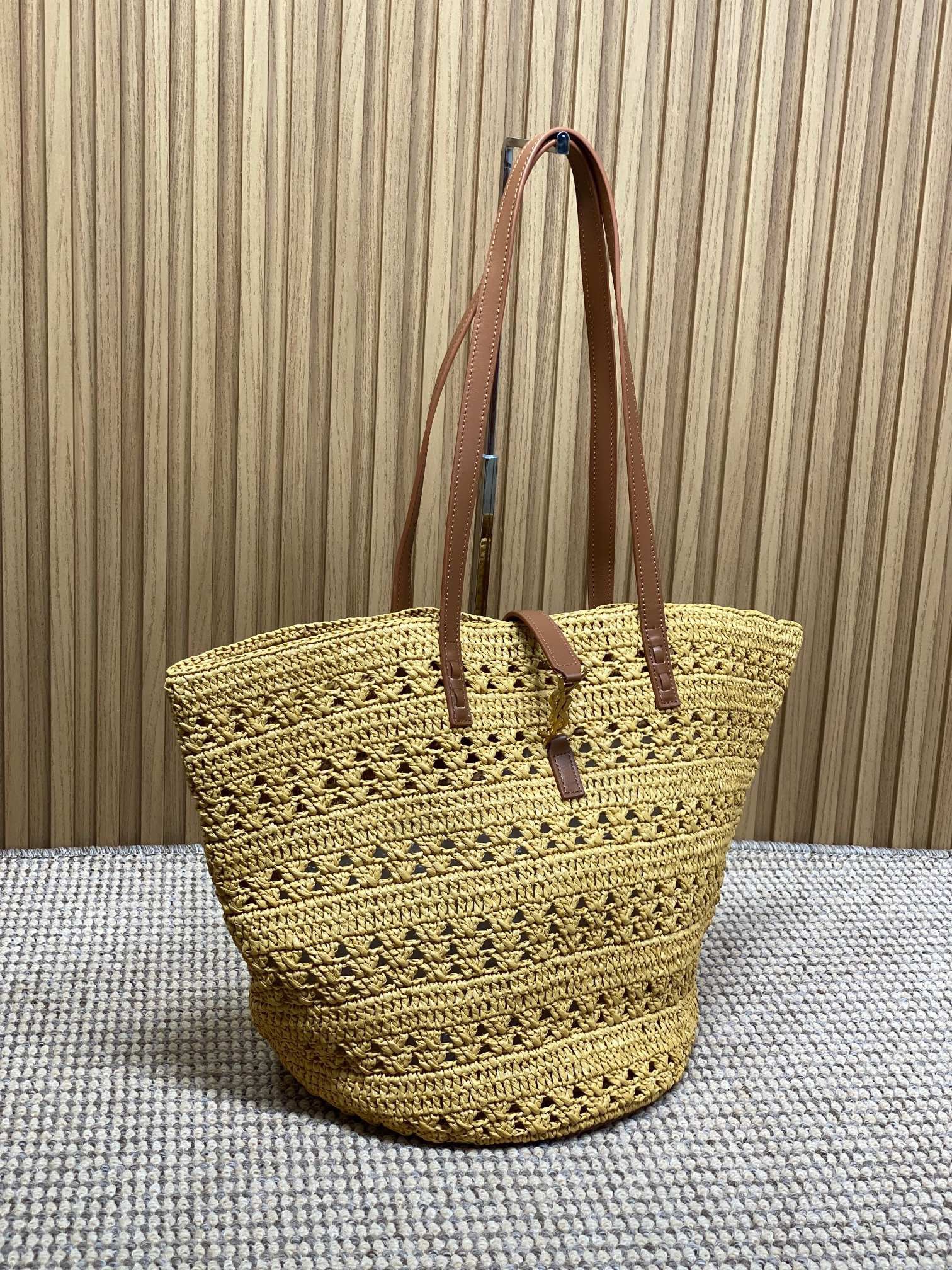 Y51 straw tote basket, pure handmade. 685618 Size: 55*31*28cm