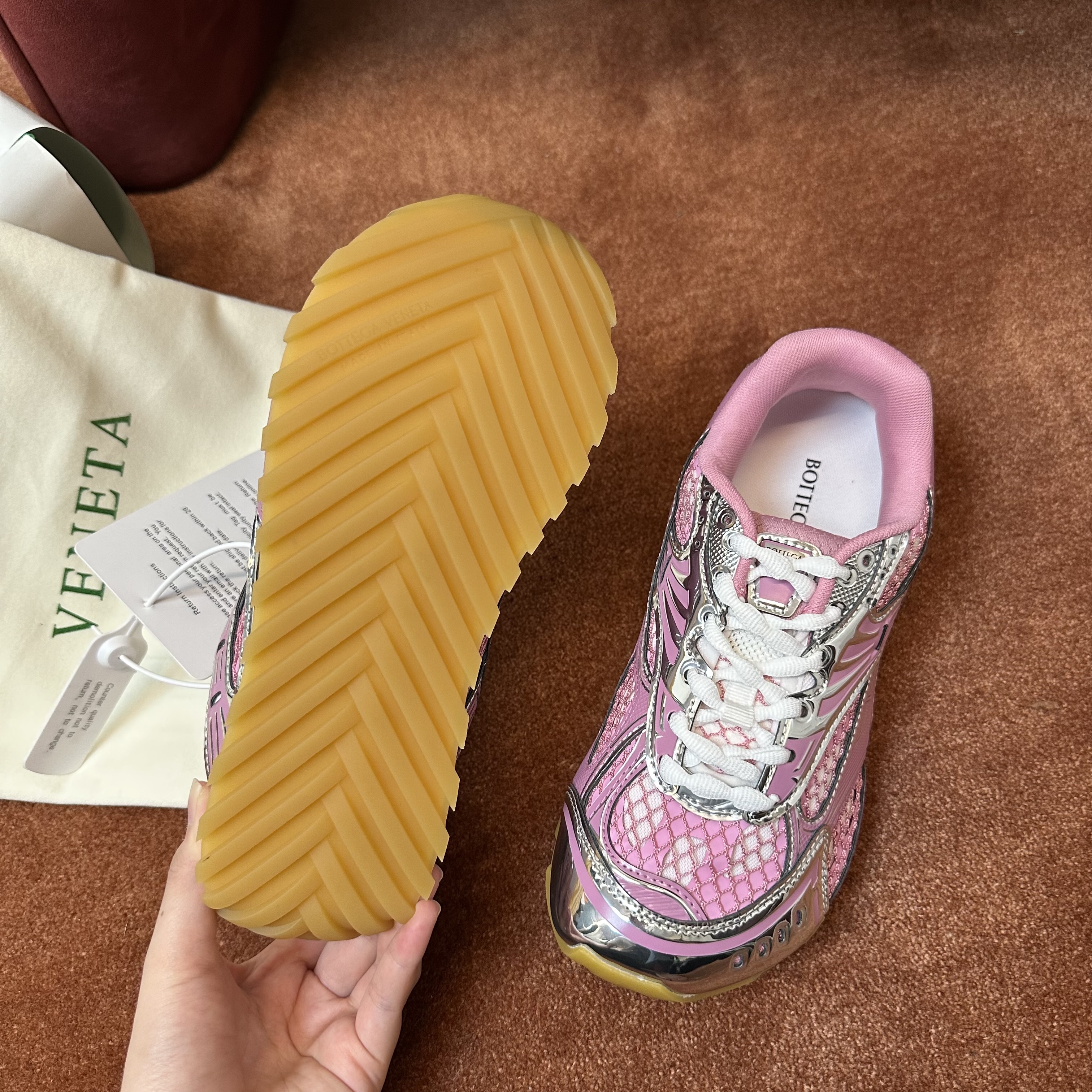 B0tt*ga Ven*ta 23ss 755915V2X406151