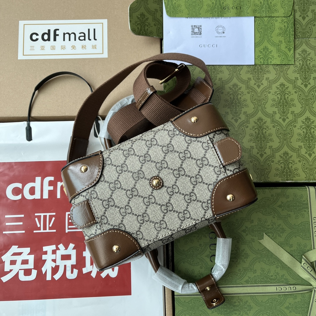 Gvc*1 Small Duffle Bag With Interlocking G