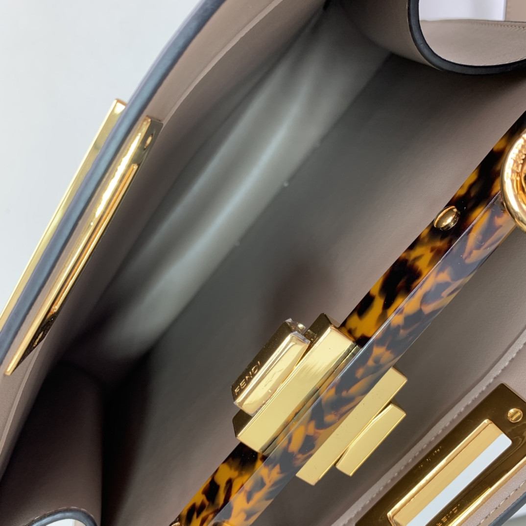 F**di Peekaboo Iseeu Medium Bag