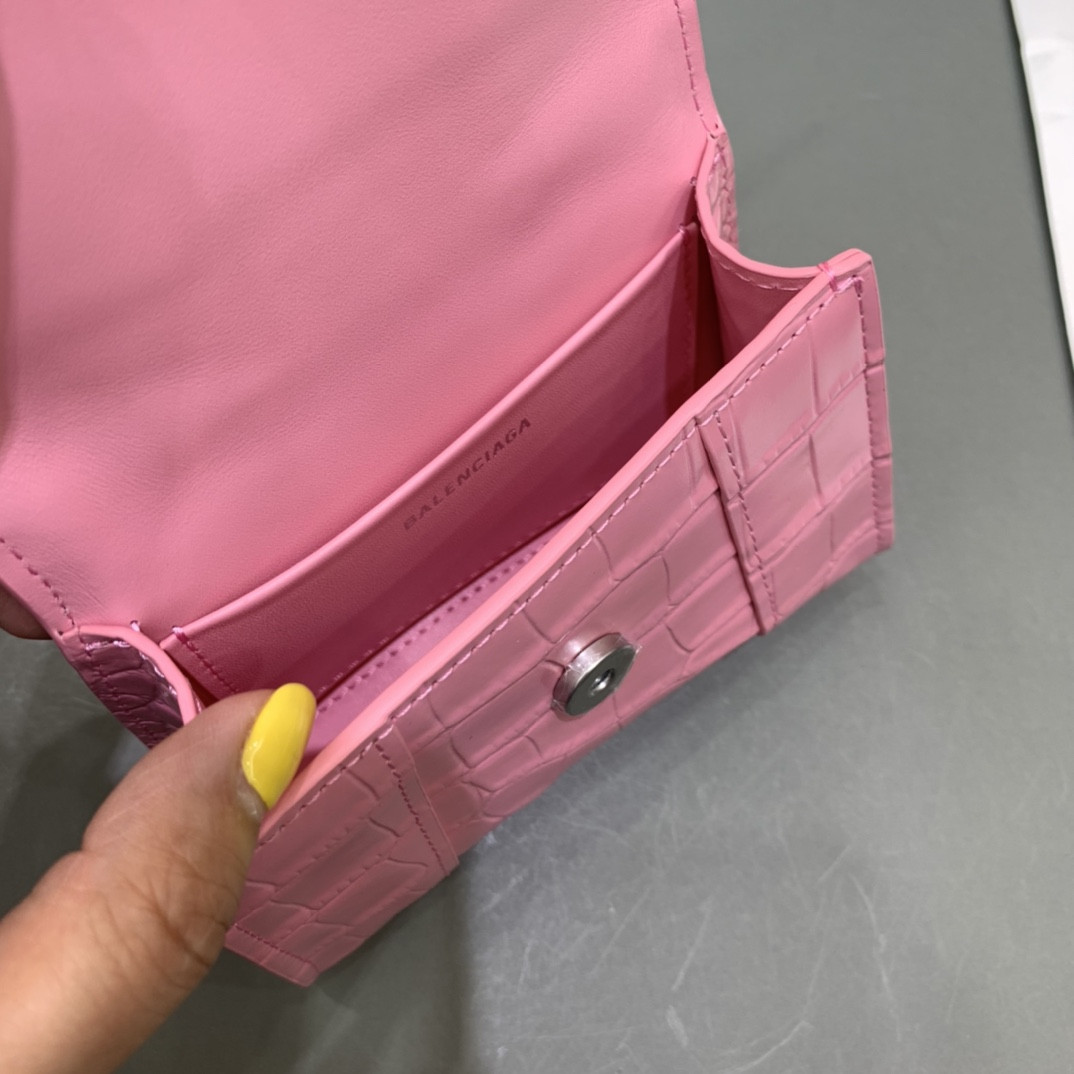 Ba1en*iaga Mini Hourglass