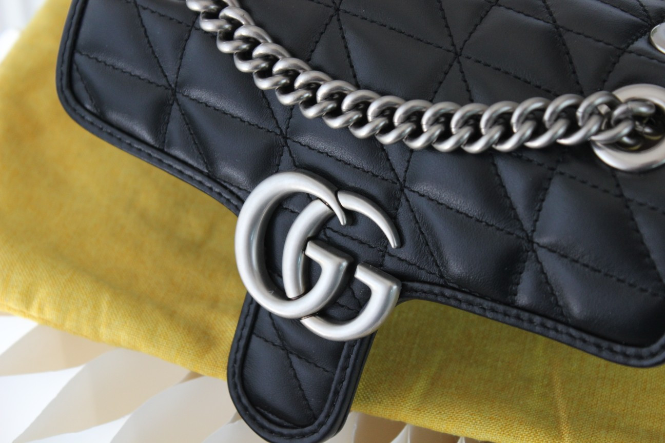 Gvc*1 Gg Marmont Bag