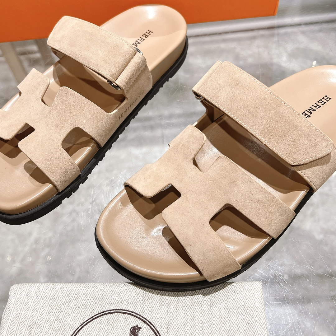 H**me5 Chypre Slippers