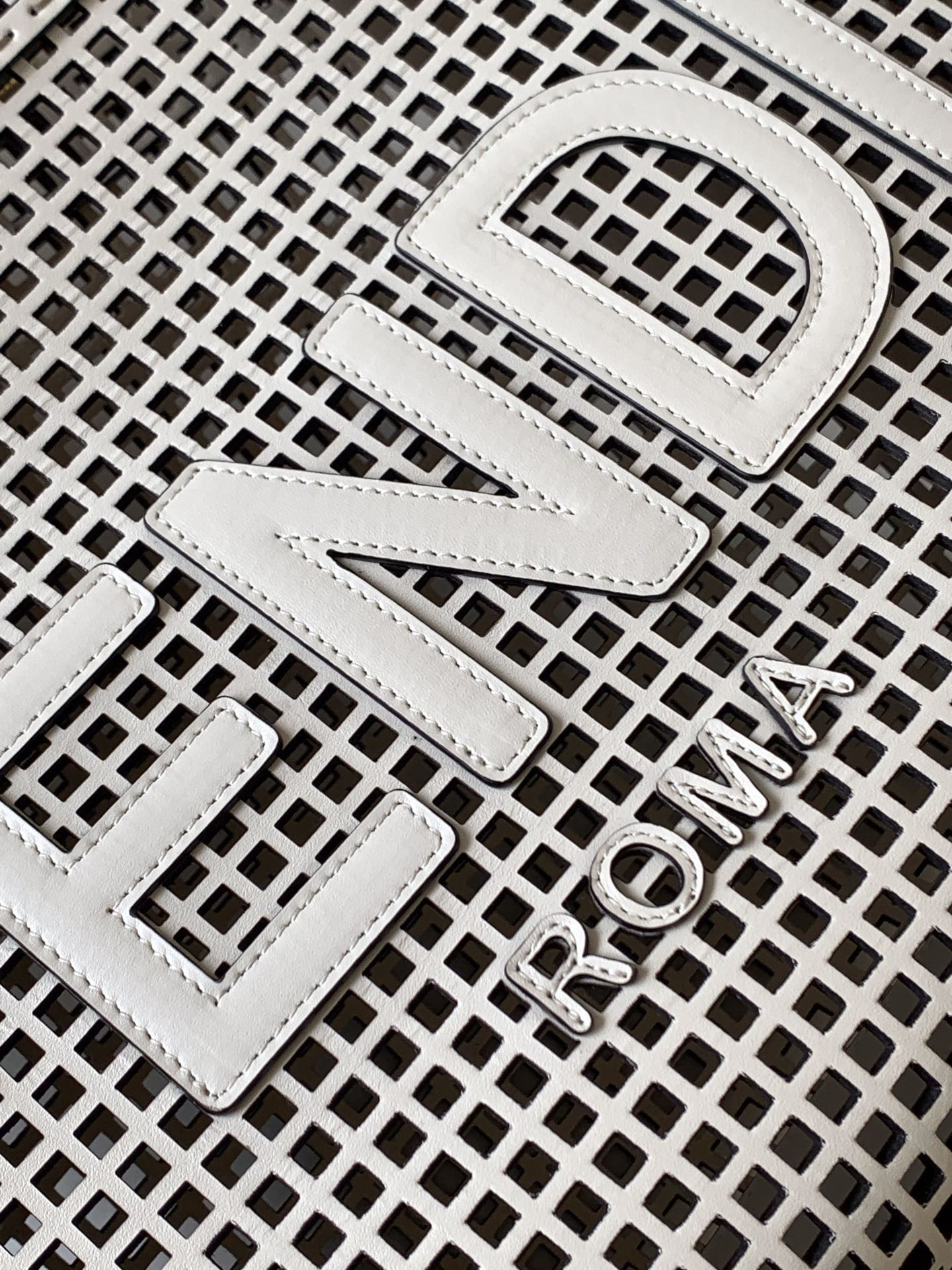 F**di SUNSHINE SHOPPER TOTE