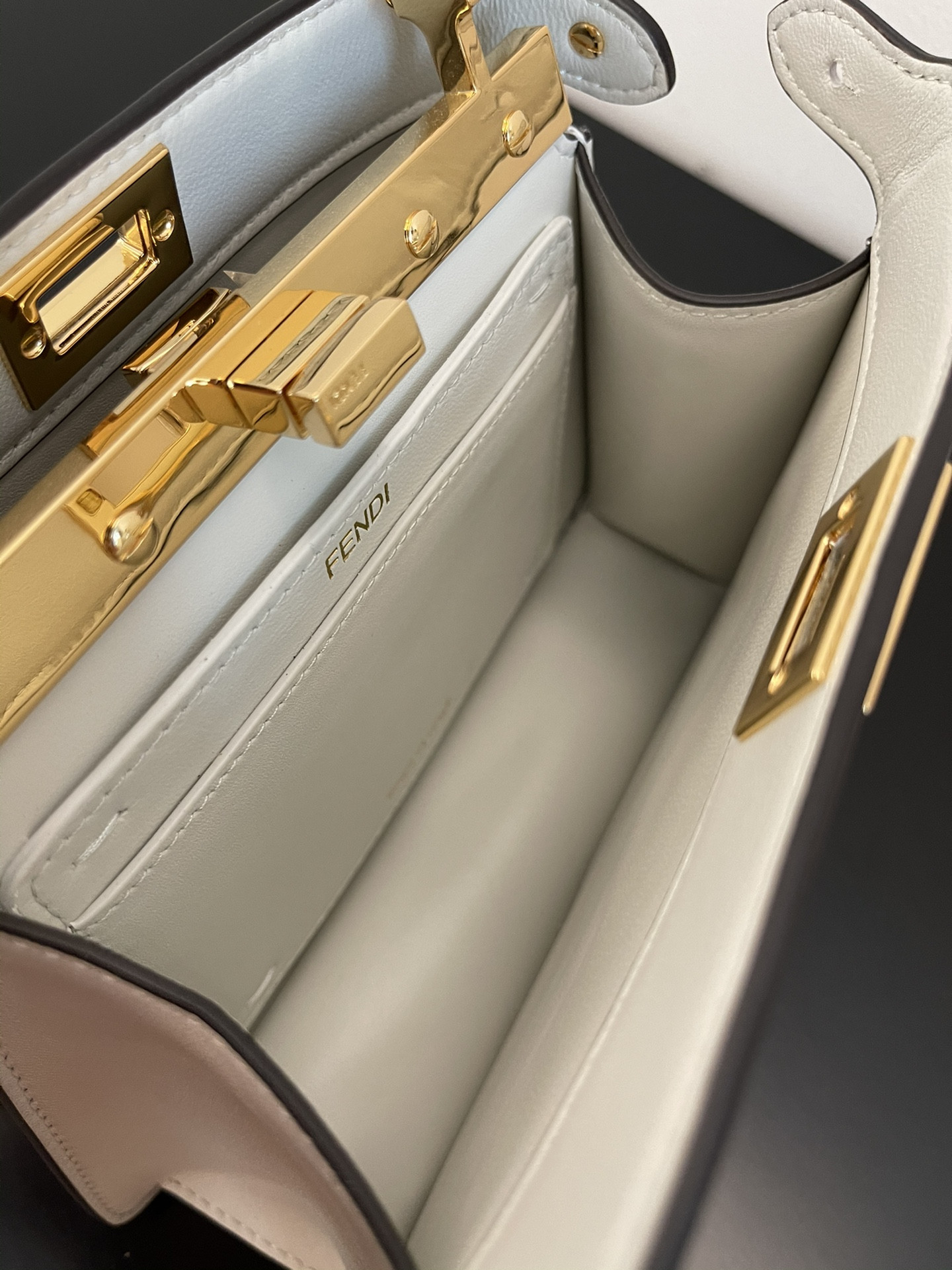 F**di Peekaboo Iseeu Petite