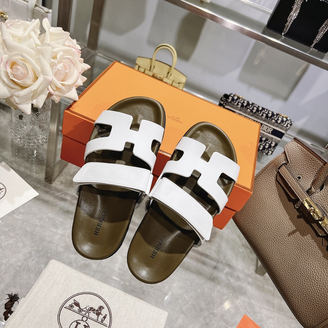 H**me5 Chypre Slippers