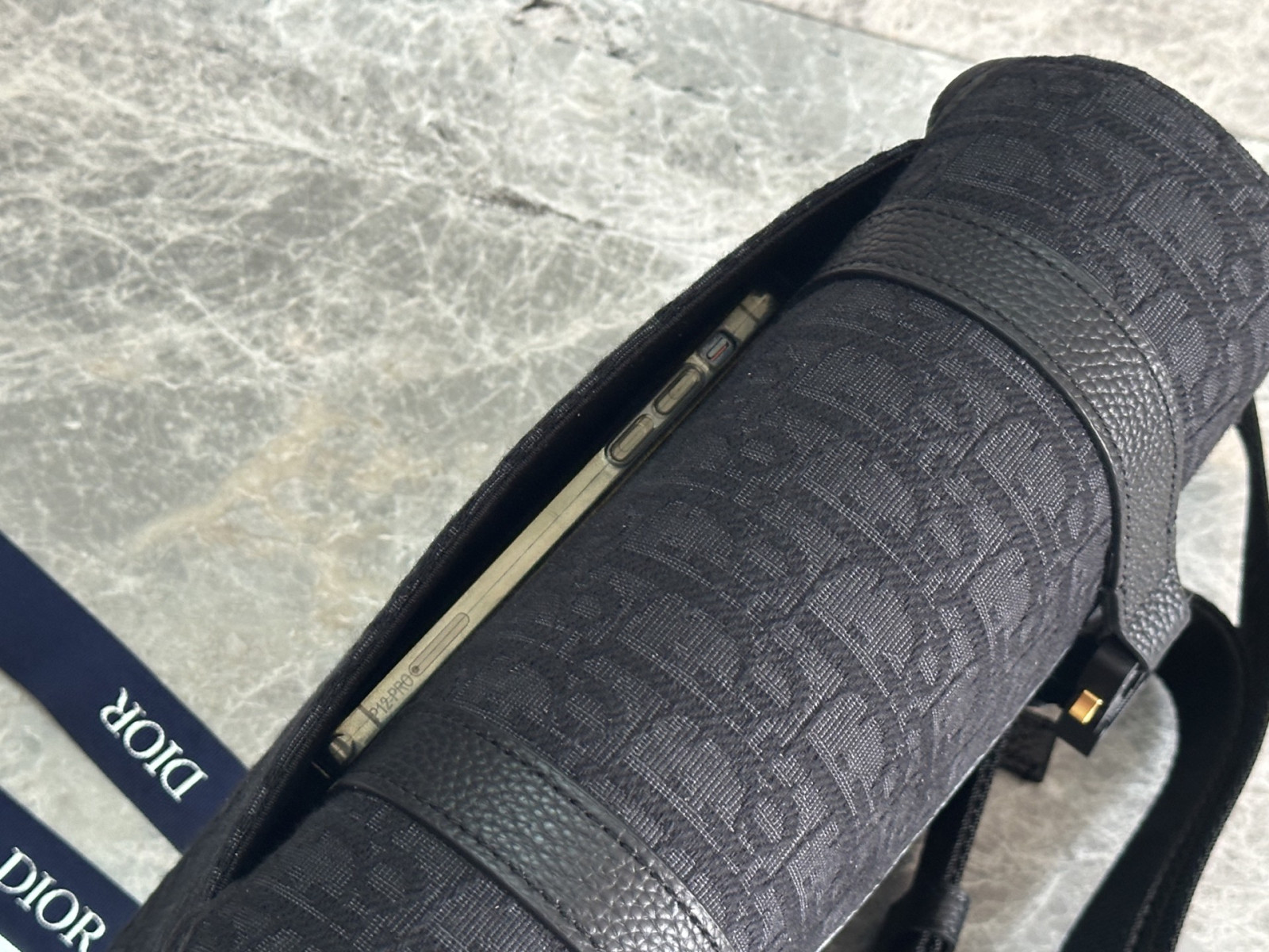 D10r Hit The Road Bag