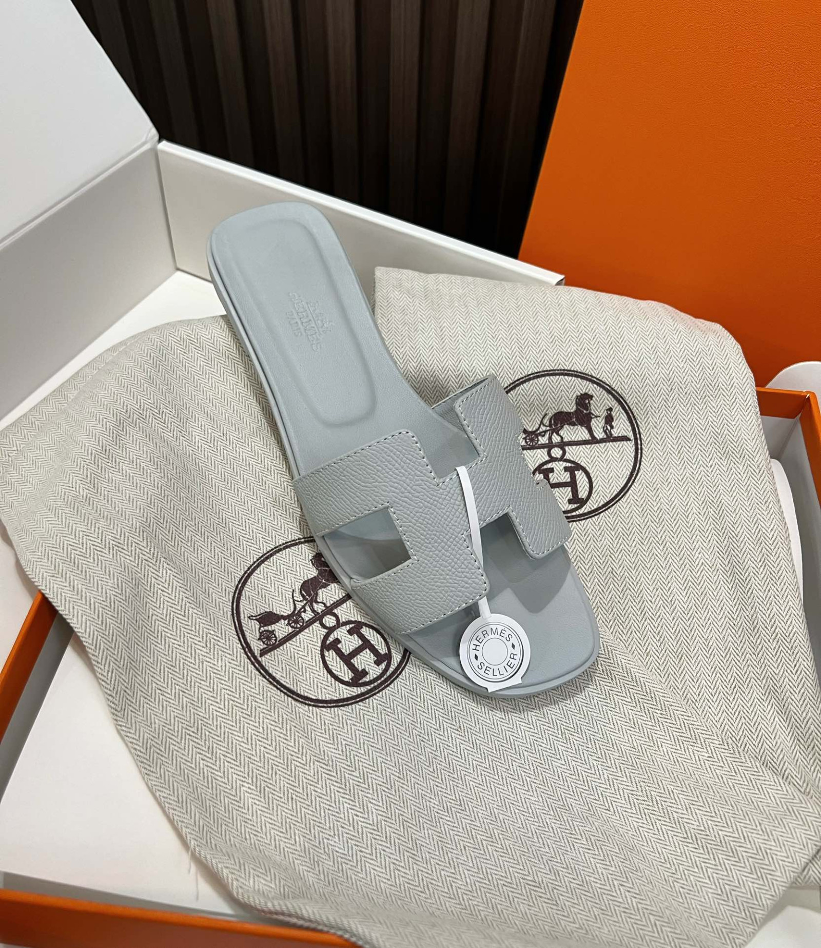 H**me5 Oran Slippers