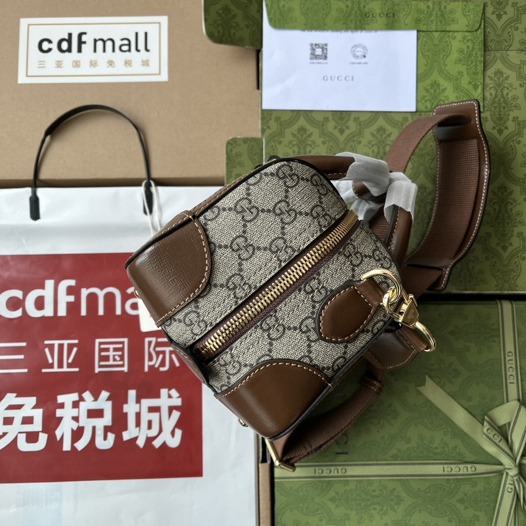 Gvc*1 Small Duffle Bag With Interlocking G