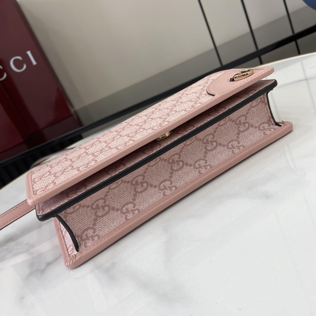 Gvc*1 Emblem Handbag