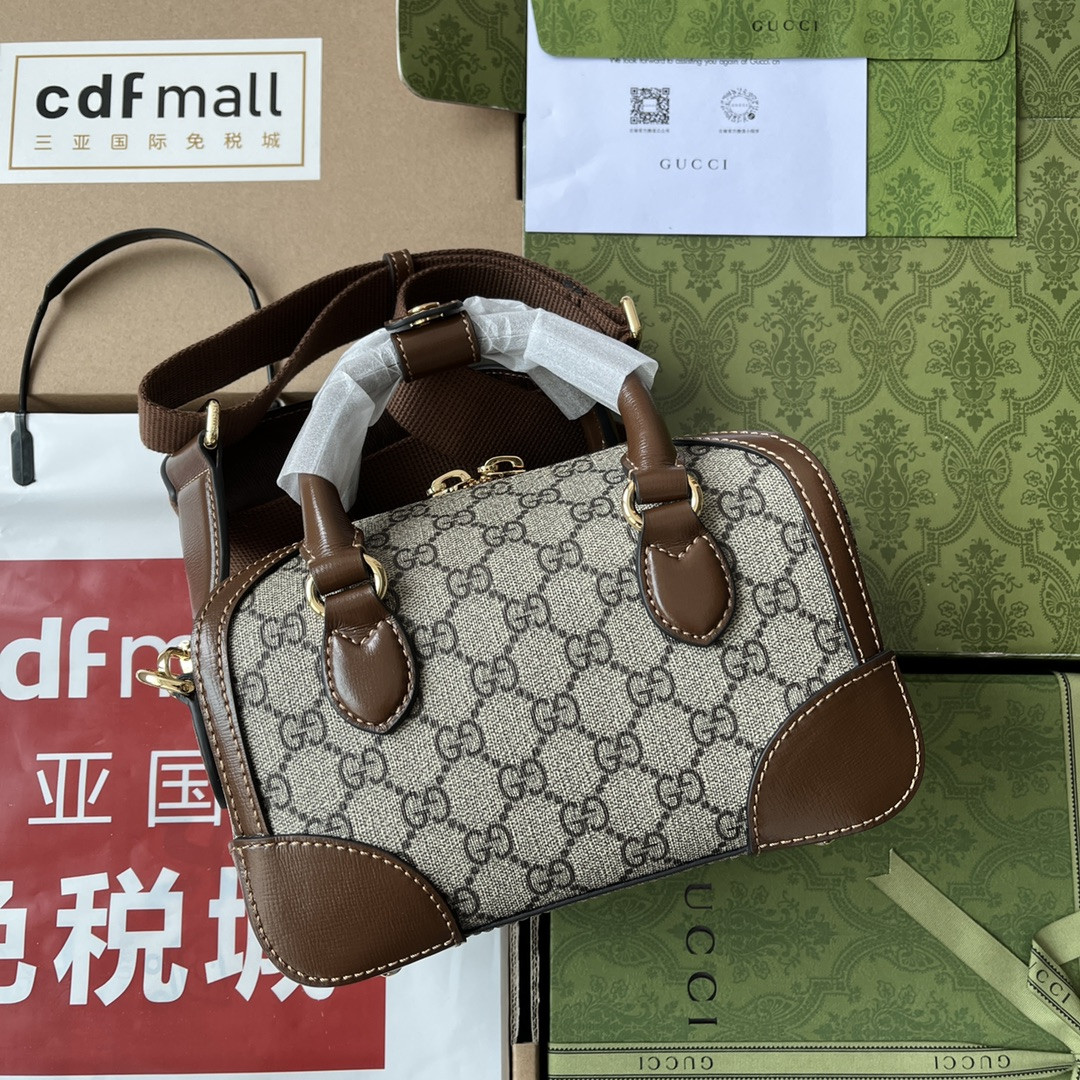 Gvc*1 Small Duffle Bag With Interlocking G