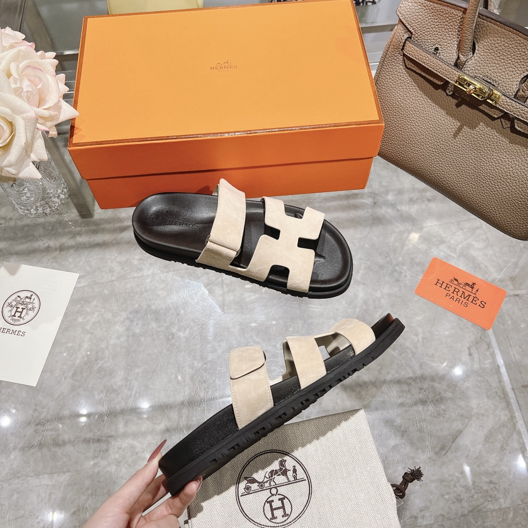 H**me5 Chypre Slippers