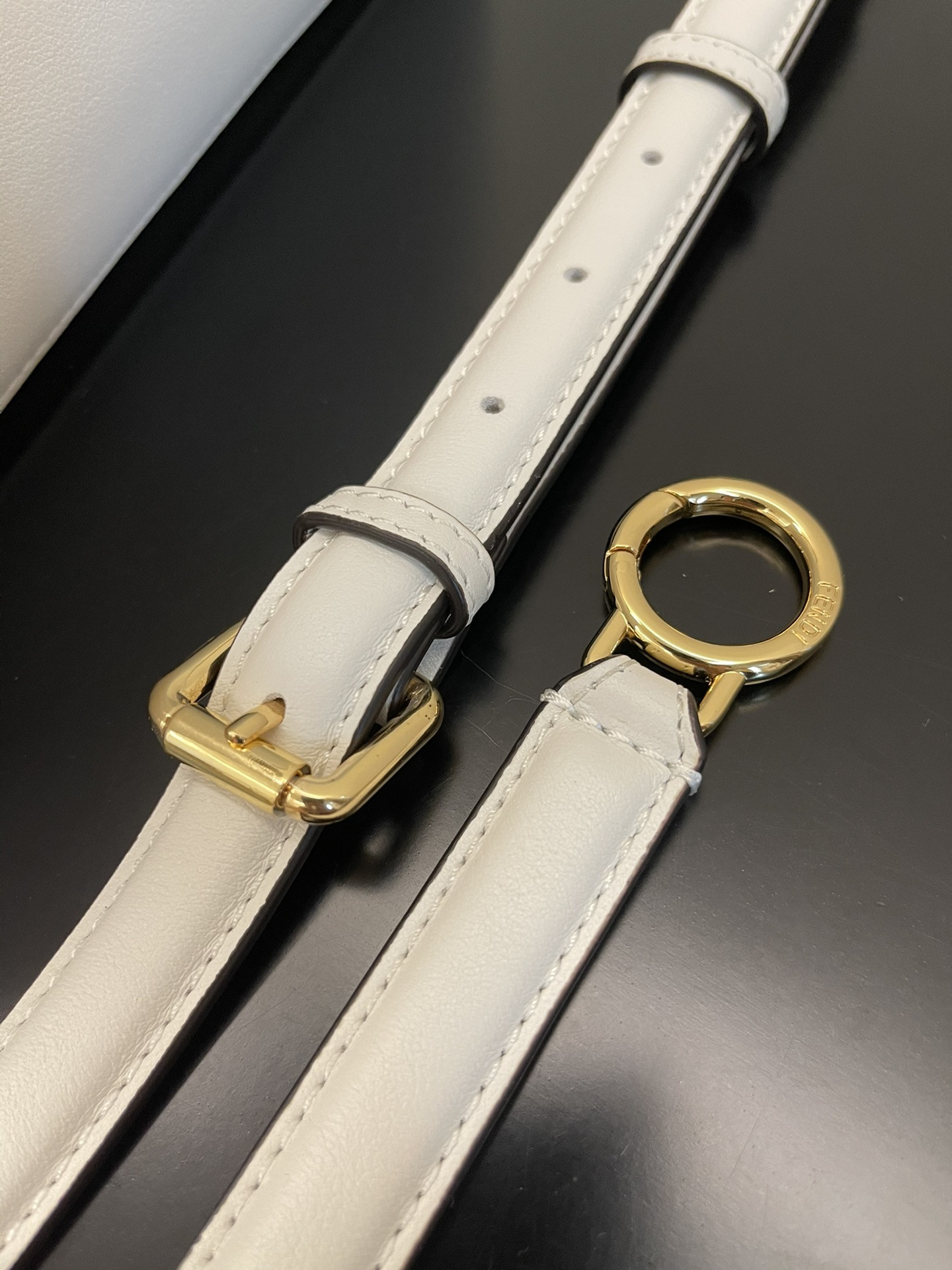 F**di Peekaboo Iseeu Small