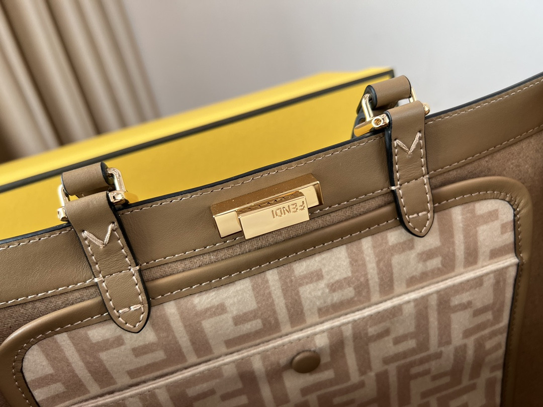 F**di Peekaboo X-tote