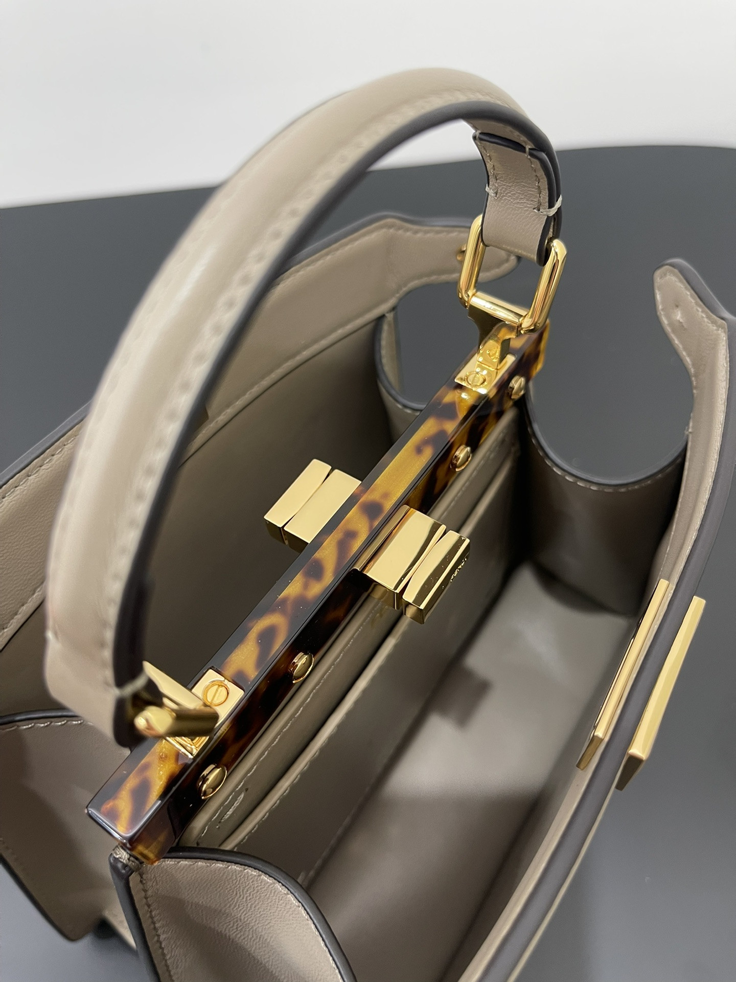 F**di Peekaboo Iseeu Petite