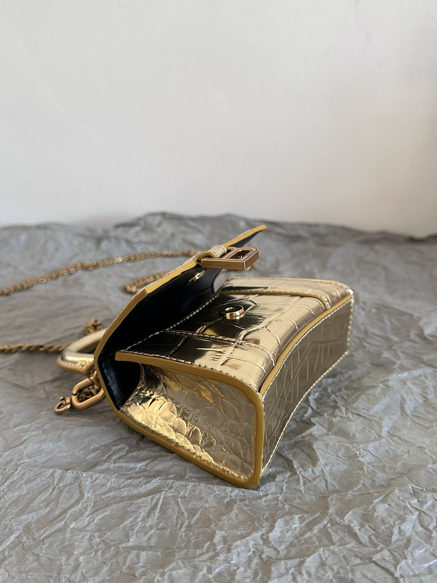 Ba1en*iaga Mini Hourglass