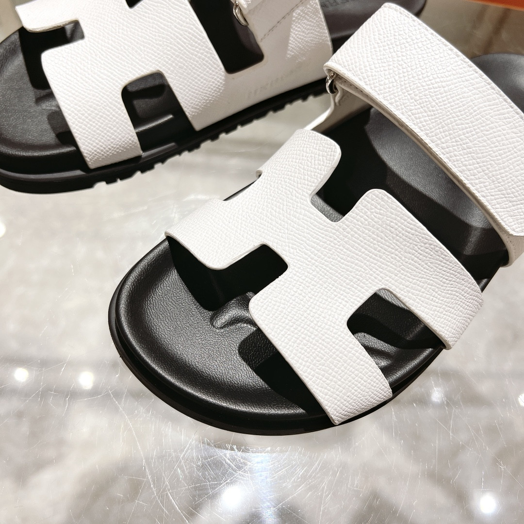 H**me5 Chypre Slippers