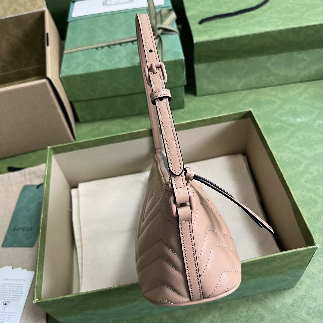 Gvc*1 Gg Marmont Bag