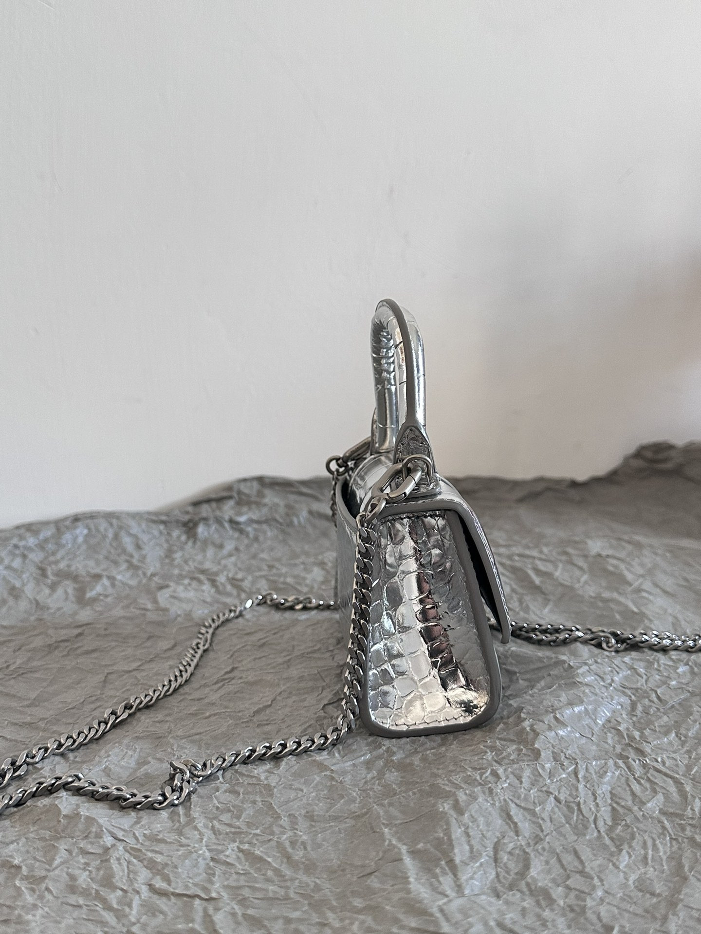 Ba1en*iaga Mini Hourglass