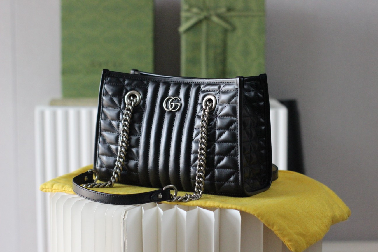 Gvc*1 Gg Marmont Bag