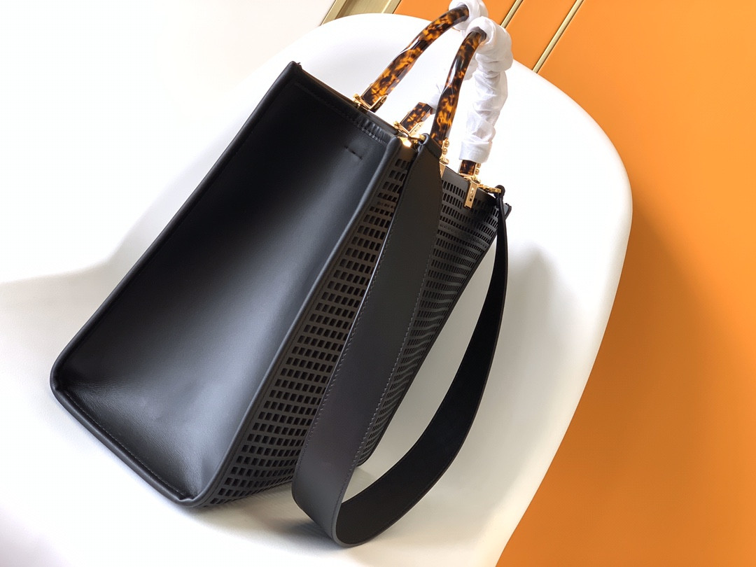 F**di SUNSHINE SHOPPER TOTE