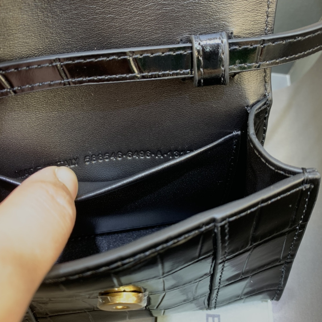 Ba1en*iaga Mini Hourglass