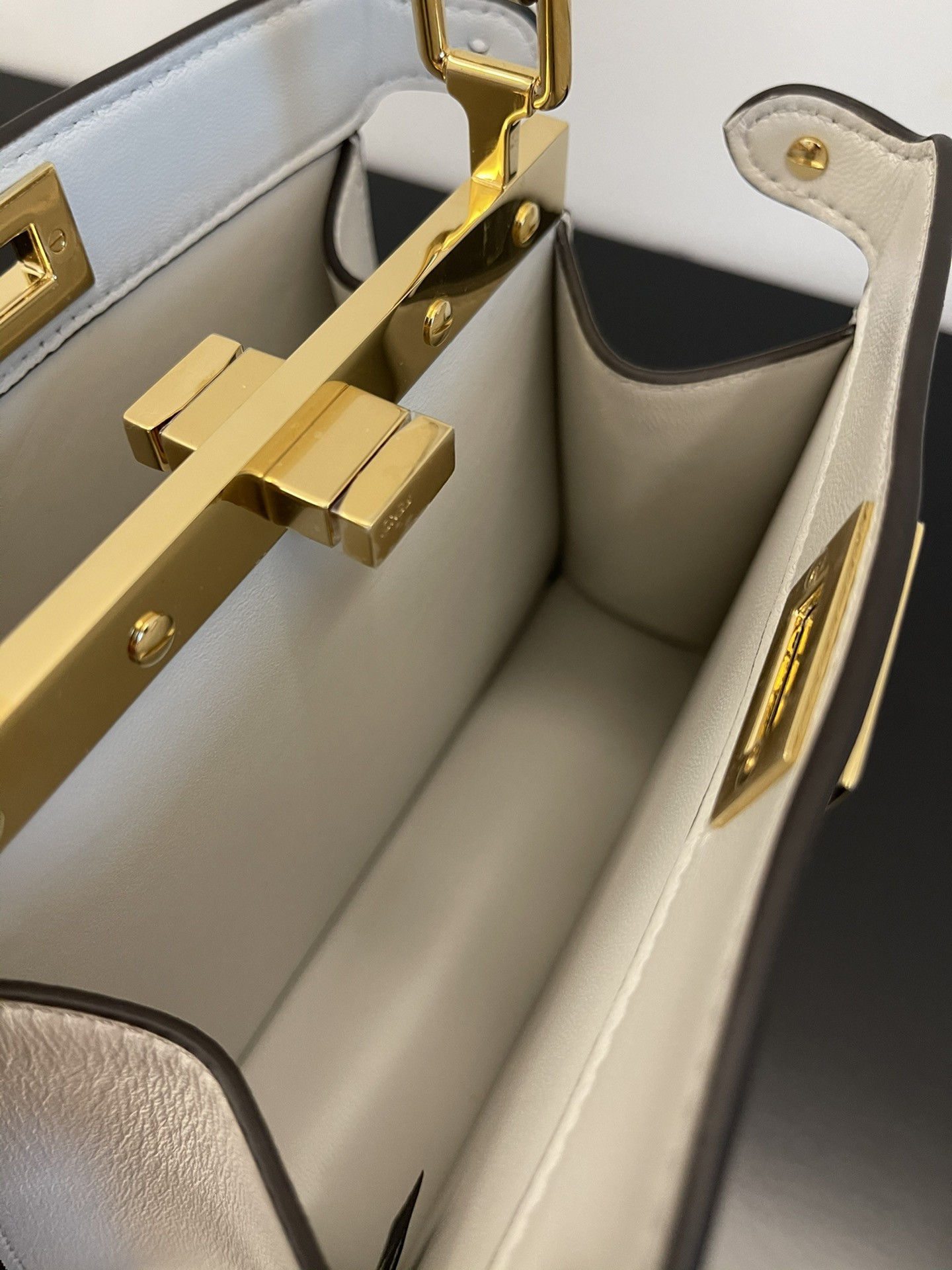 F**di Peekaboo Iseeu Petite