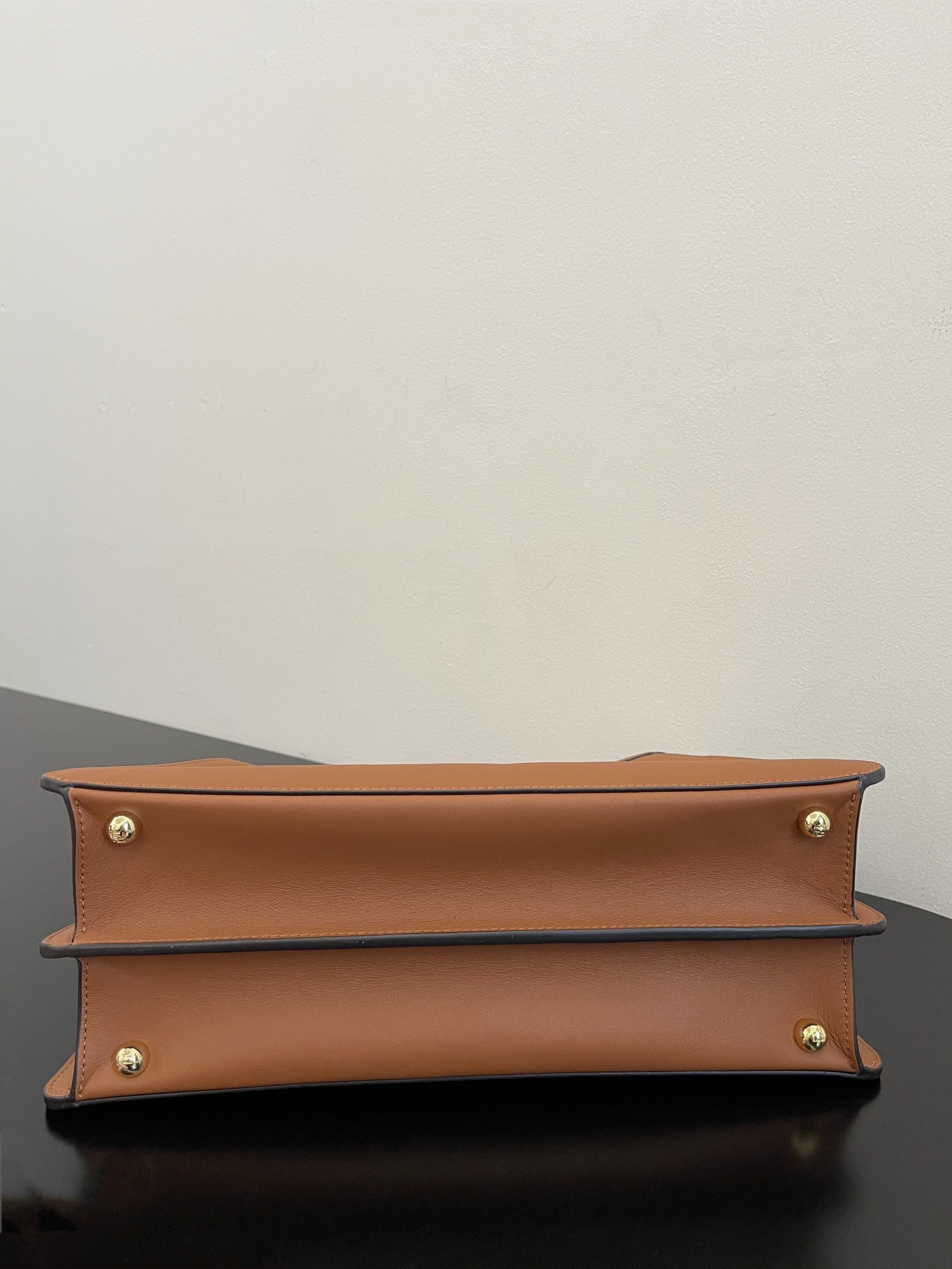 F**di Peekaboo Iseeu Medium Bag